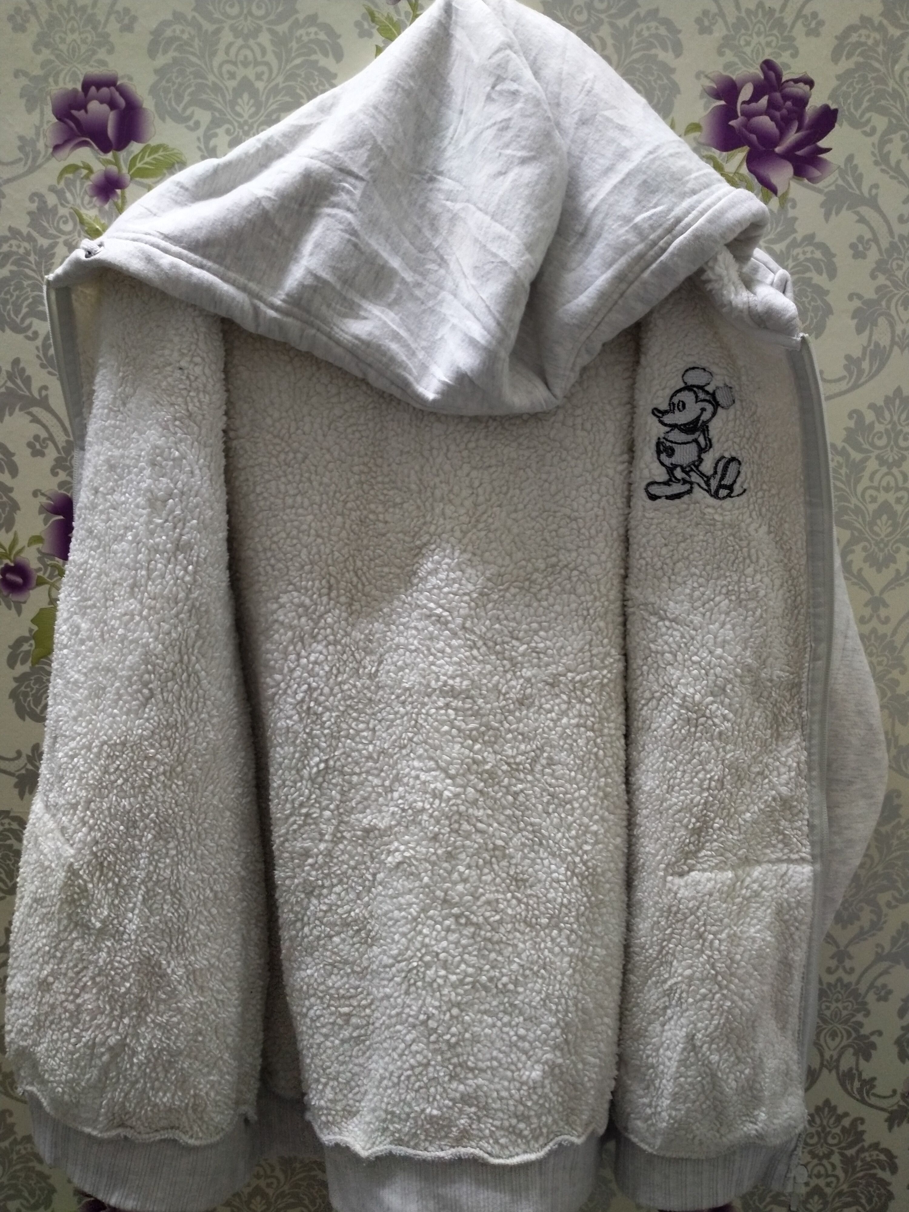 Cartoon Network × Disney × Mickey Mouse MICKEY MOUSE SWEATER HOODIE EMBROIDERED SMALL LOGO Size US L / EU 52-54 / 3 - 6 Thumbnail
