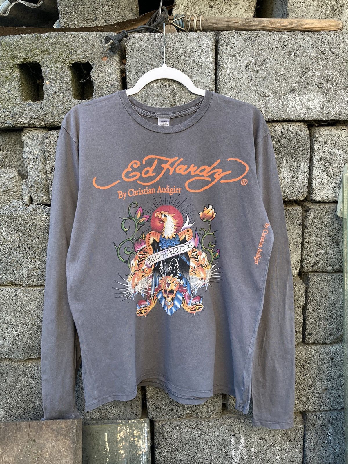Christian Audigier × Ed Hardy Ed Hardy by Christian Audigier eagle grey long sleeve Size US L / EU 52-54 / 3 - 1 Thumbnail