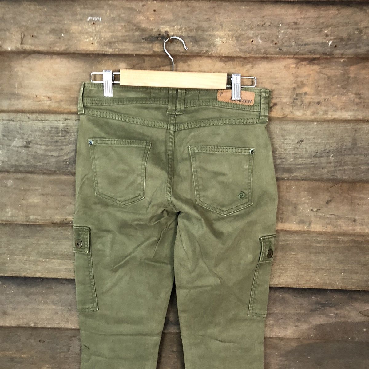 Faded Glory Levis Green multipocket skinny Cargo Pants #3397 Size US 28 / EU 44 - 12 Thumbnail
