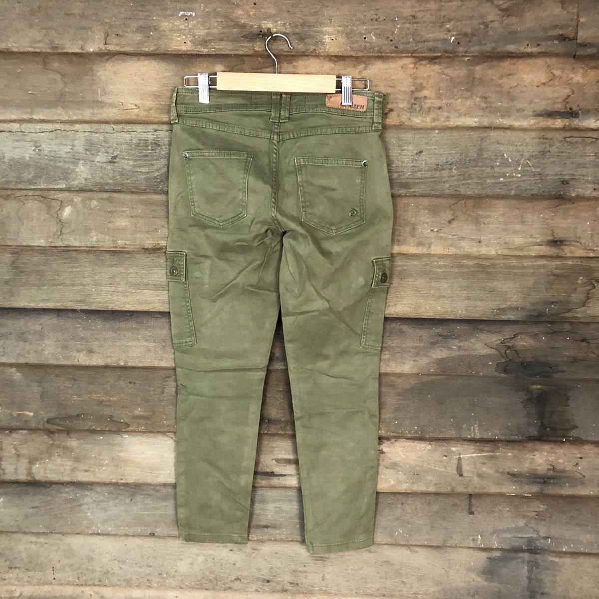 Faded Glory Levis Green multipocket skinny Cargo Pants #3397 Size US 28 / EU 44 - 11 Thumbnail