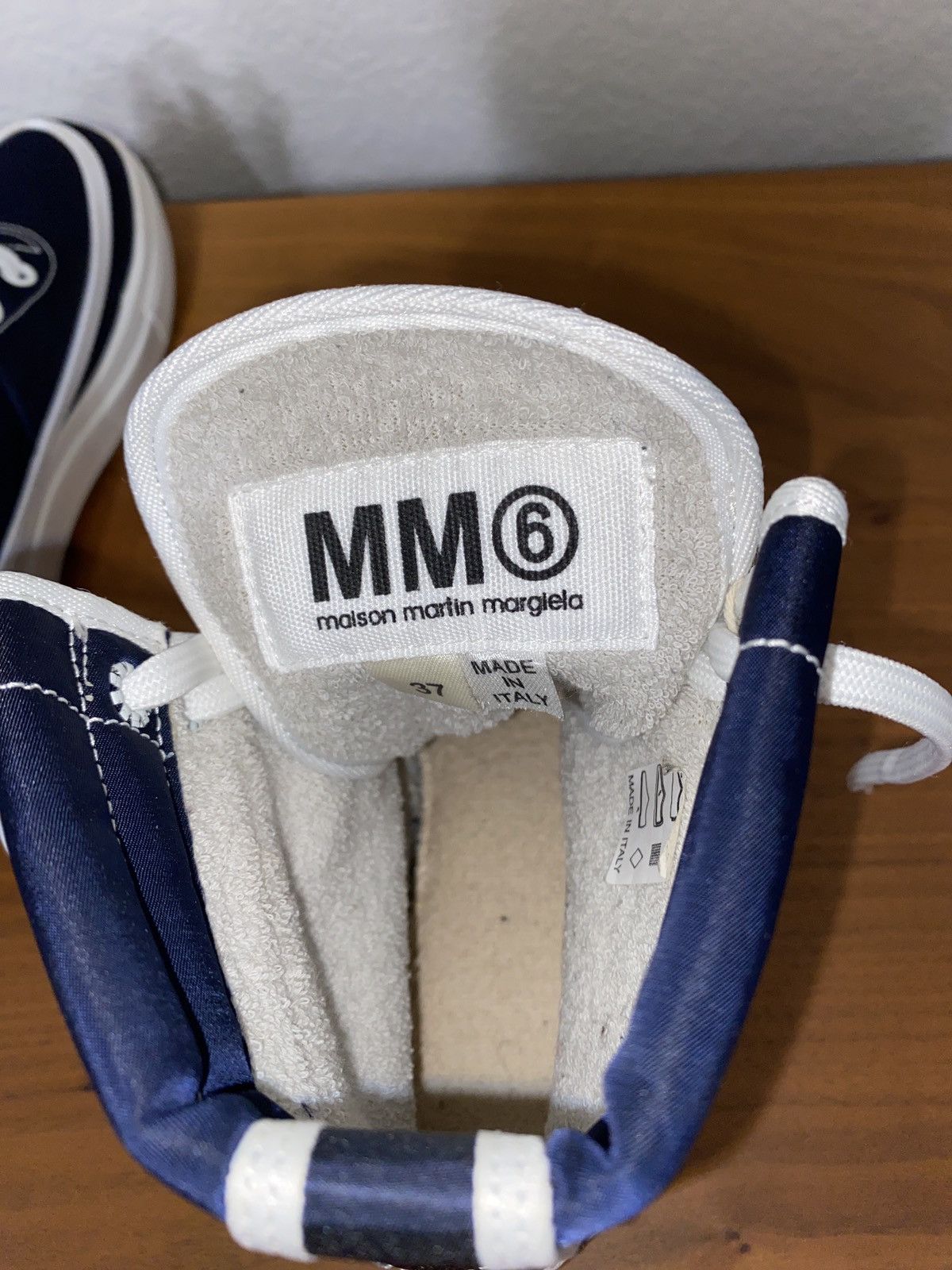 Maison Margiela MM6 Maison Margiela Navy Blue Hi-Top Sneaker Size US 7 / IT 37 - 3 Thumbnail