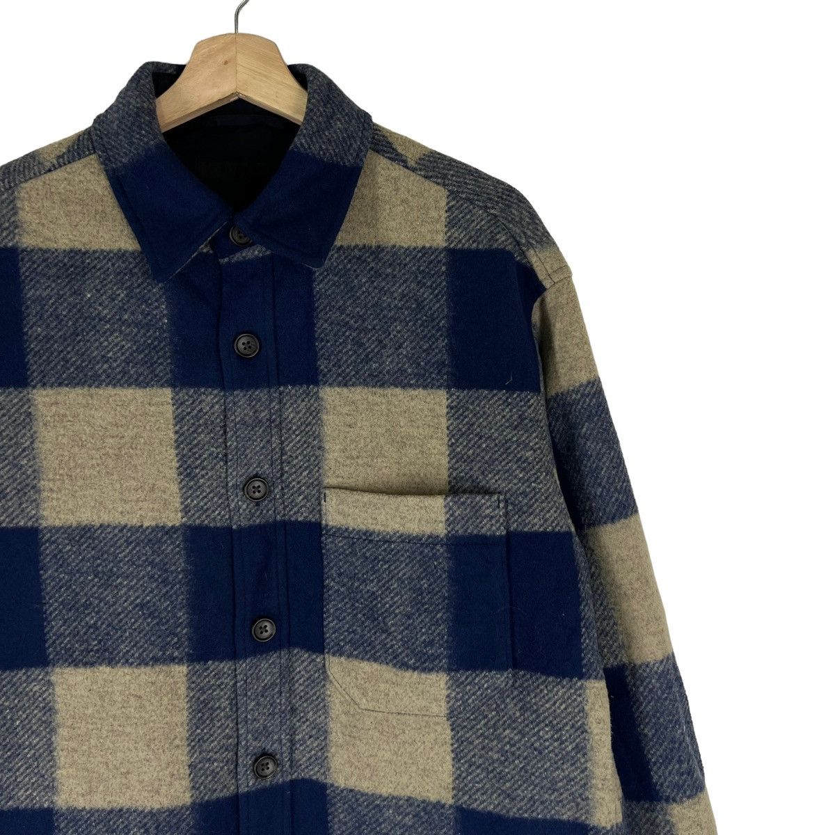 Japanese Brand VINTAGE WOOL JACKET TARTAN DESIGN UNIQLO JAPAN Size US M / EU 48-50 / 2 - 5 Thumbnail