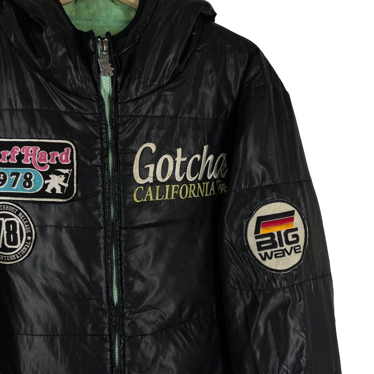 Japanese Brand VINTAGE GOTHCA PUFFER JACKET OVERPRINT PATCHES Size US XXL / EU 58 / 5 - 5 Thumbnail