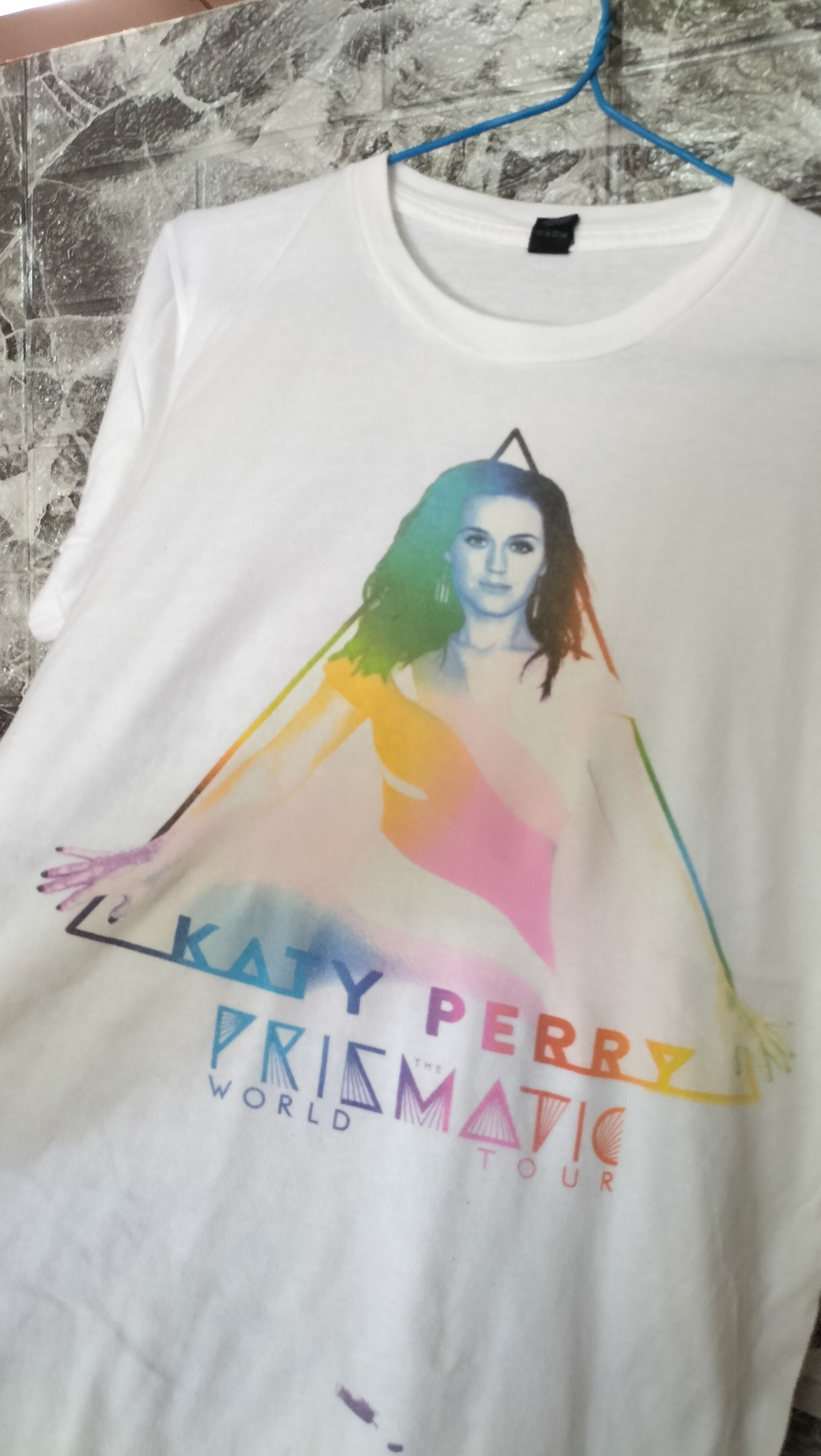 Band Tees Katy Perry Concert Prismatic world Tour 2010 female actor Size US S / EU 44-46 / 1 - 2 Thumbnail