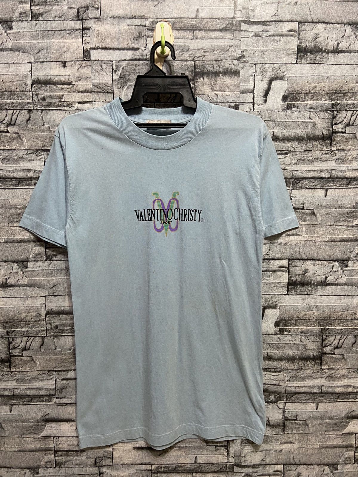 Vintage Valentino Christy t shirt big logo