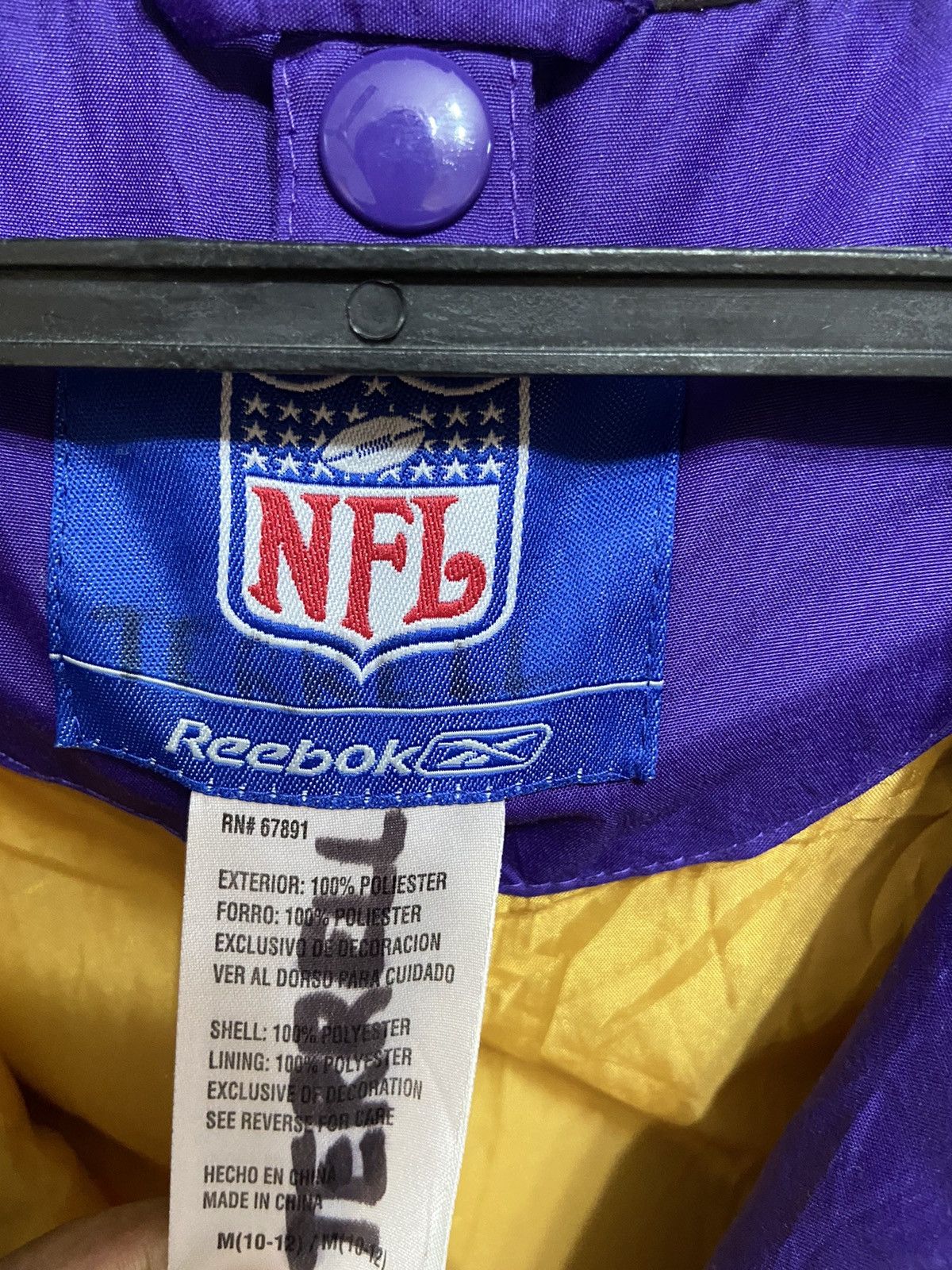 NFL Vintage Minnesota Vikings jacket windbreaker Reebok Size US M / EU 48-50 / 2 - 4 Thumbnail