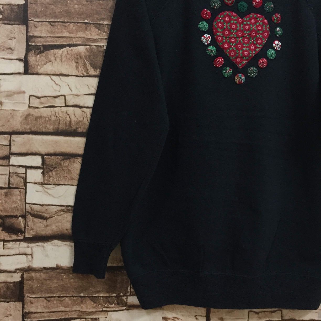 Hanes Vintage Hanes sweatshirt Love big logo Size US L / EU 52-54 / 3 - 5 Thumbnail