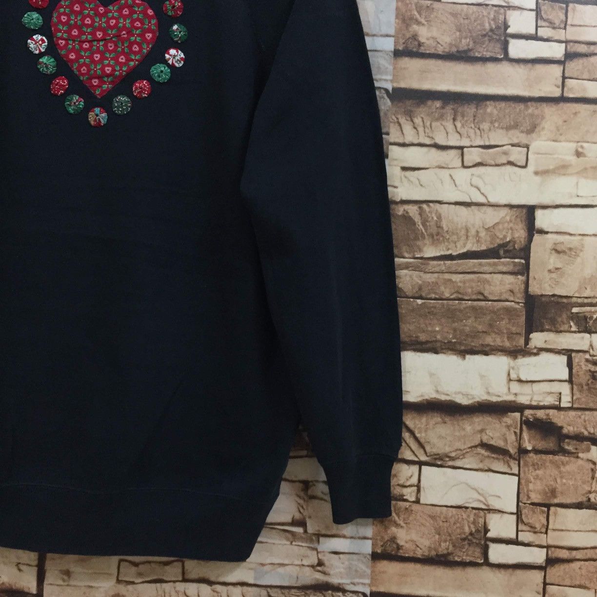 Hanes Vintage Hanes sweatshirt Love big logo Size US L / EU 52-54 / 3 - 6 Thumbnail