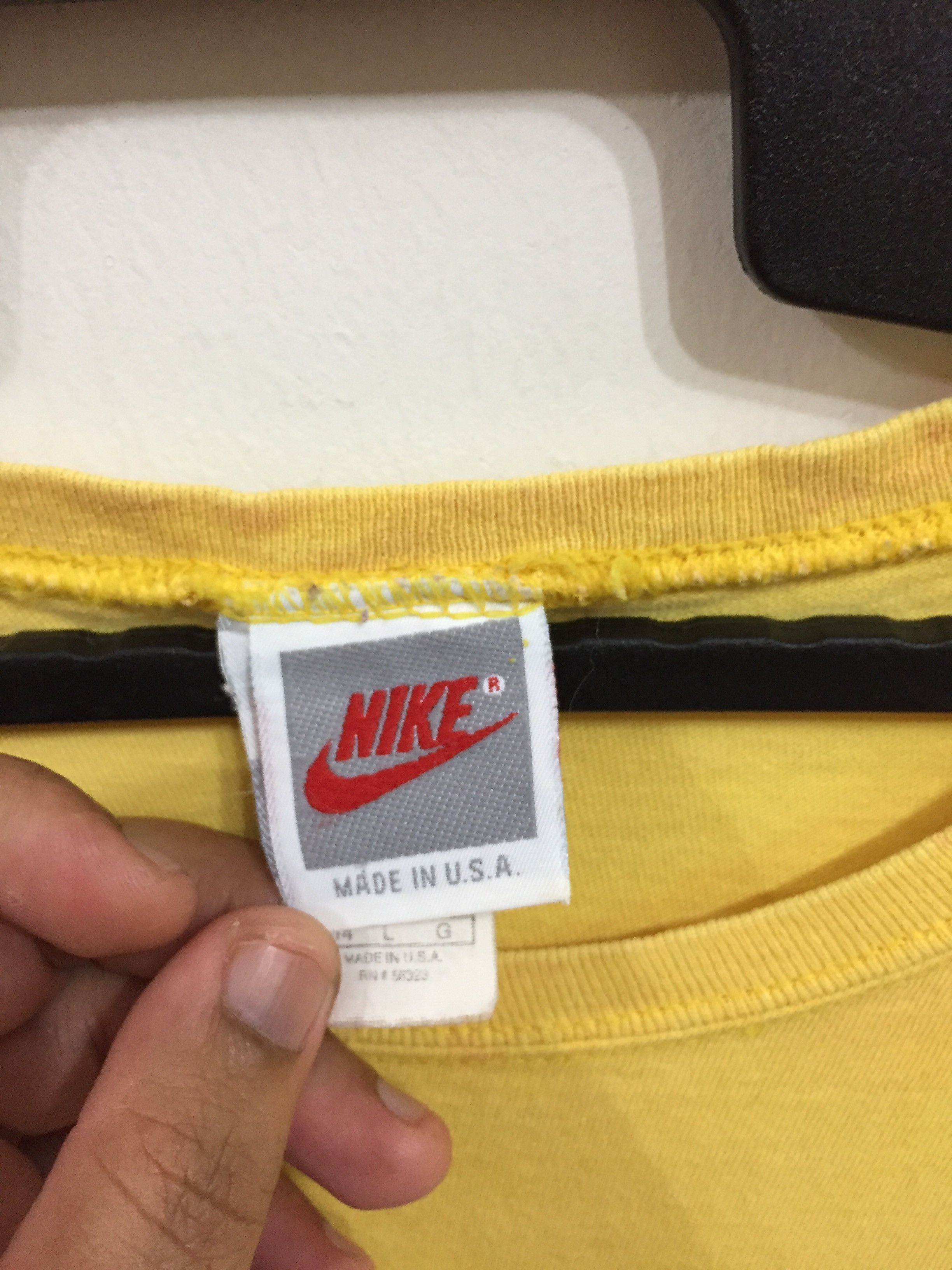 Nike vintage NIKE grey tag Usa t shirt spellout big logo Size US L / EU 52-54 / 3 - 4 Thumbnail