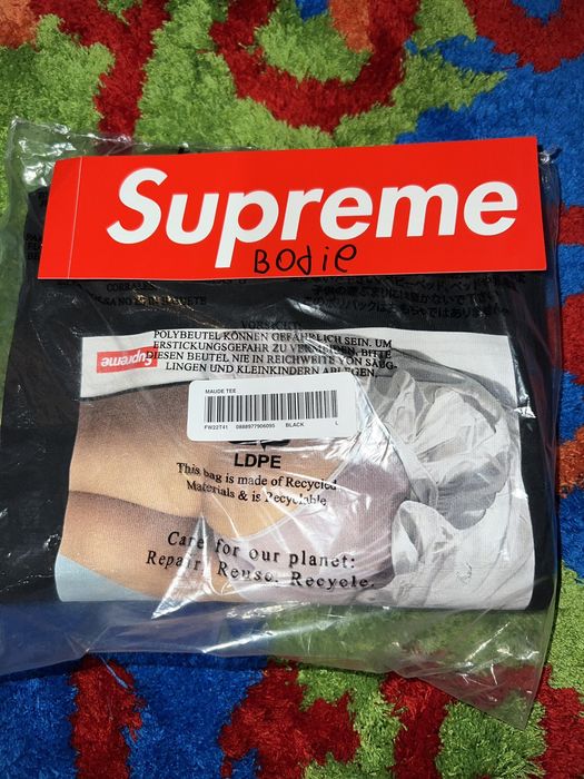 Supreme Supreme Maude Tee Black | Grailed