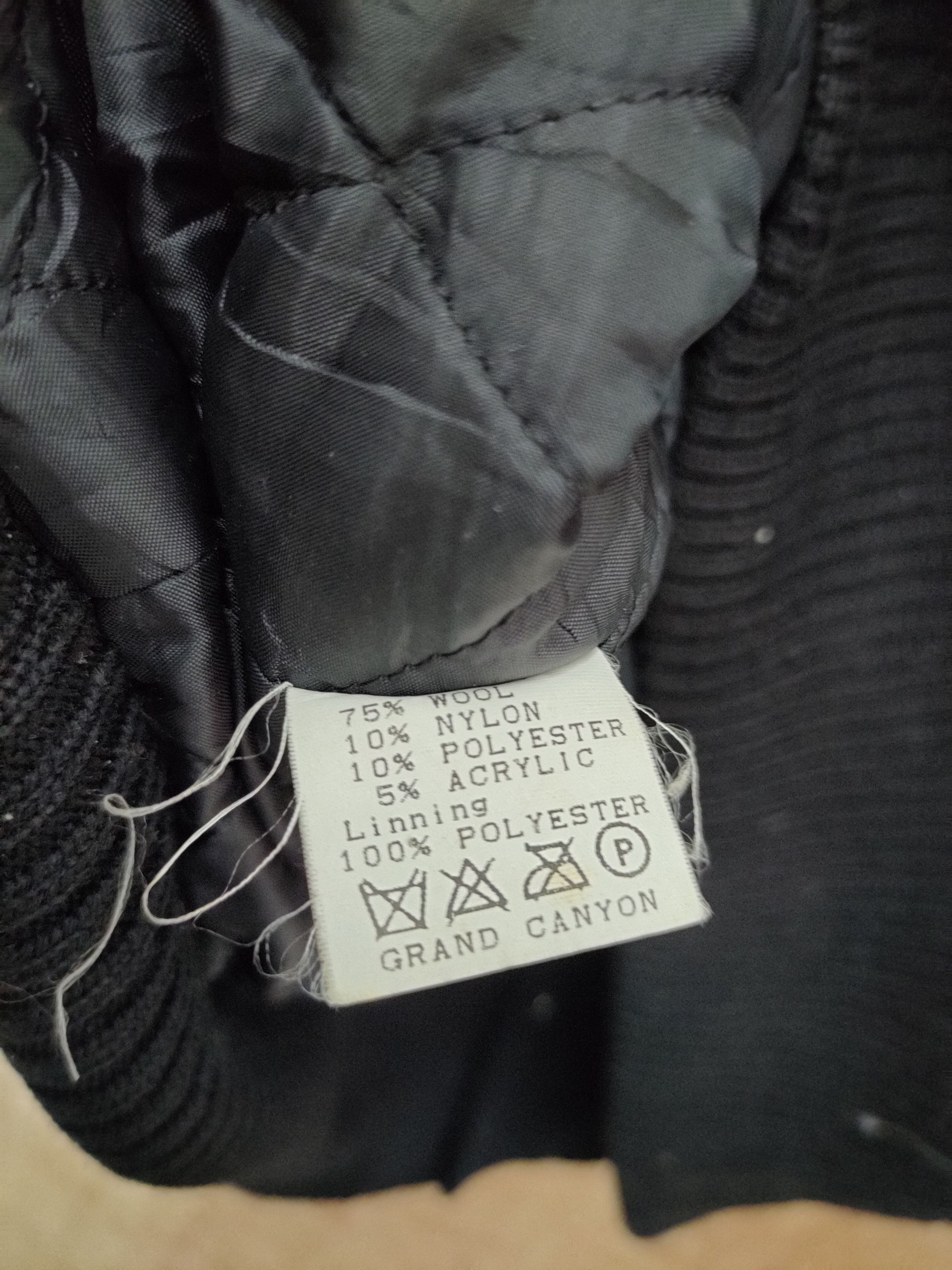 Japanese Brand Grand Canyon black wool varsity jacket vintage #4099 Size US M / EU 48-50 / 2 - 5 Thumbnail