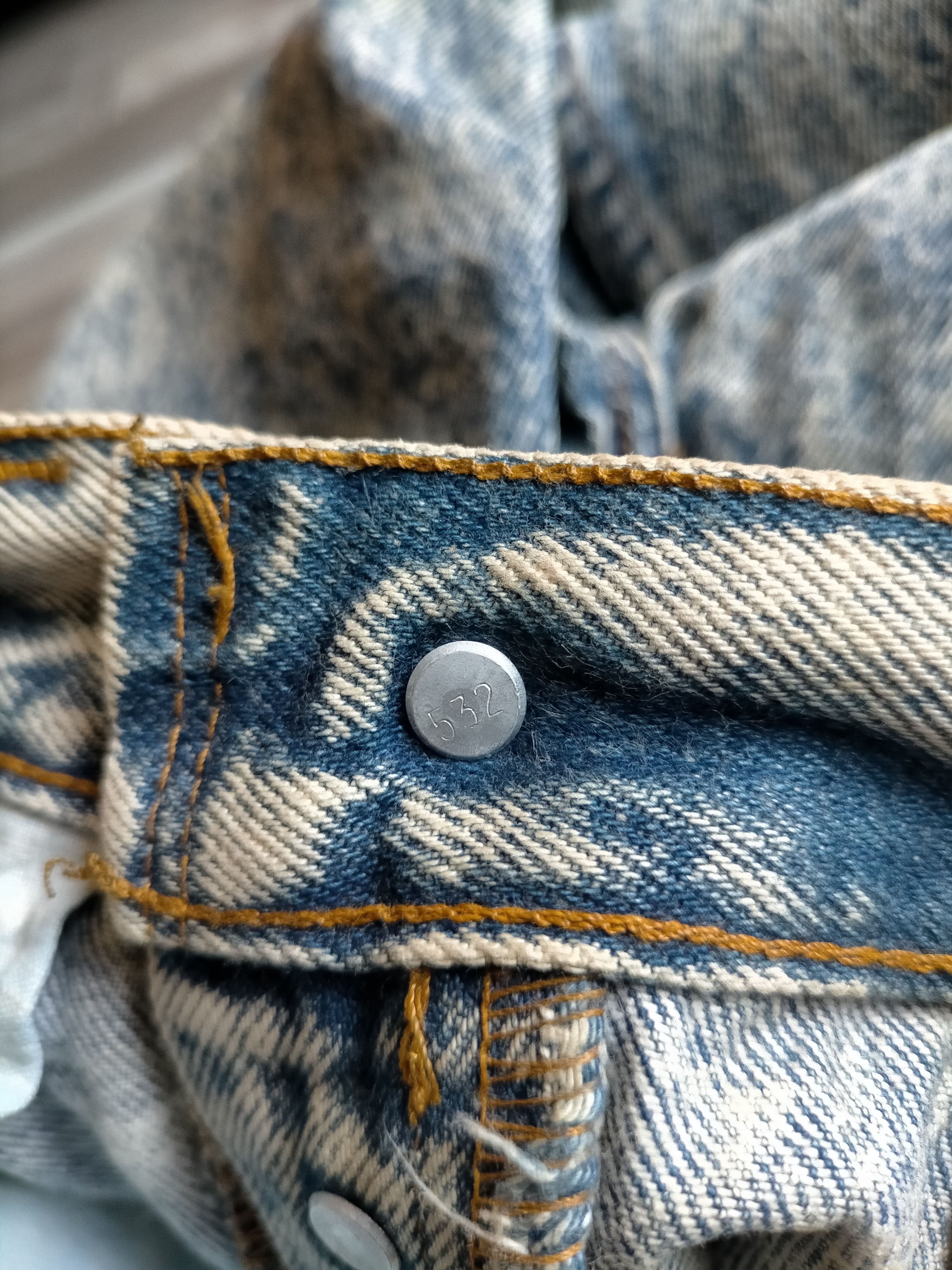 Levi's Vintage Clothing Vintage 80s Levis 501 Acid wash Jeans Size US 31 - 13 Thumbnail