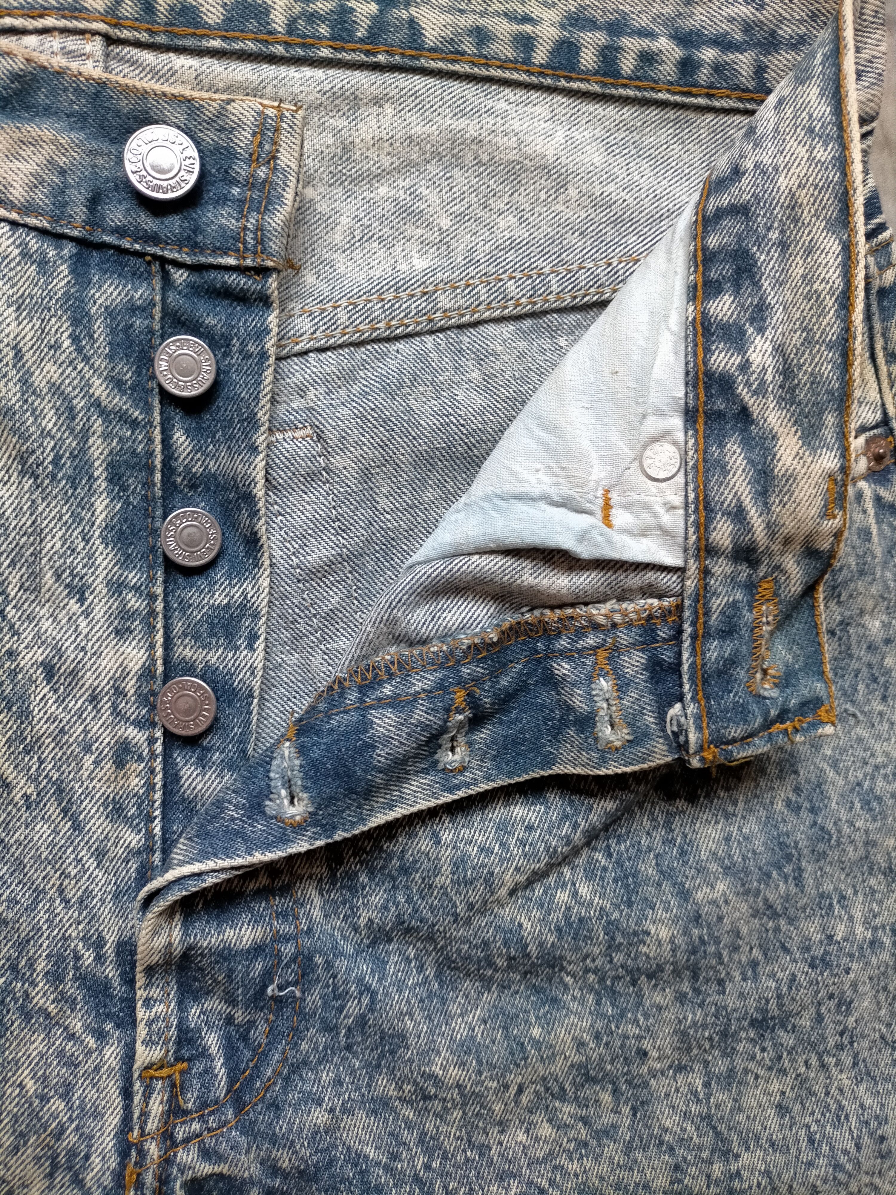 Levi's Vintage Clothing Vintage 80s Levis 501 Acid wash Jeans Size US 31 - 9 Thumbnail