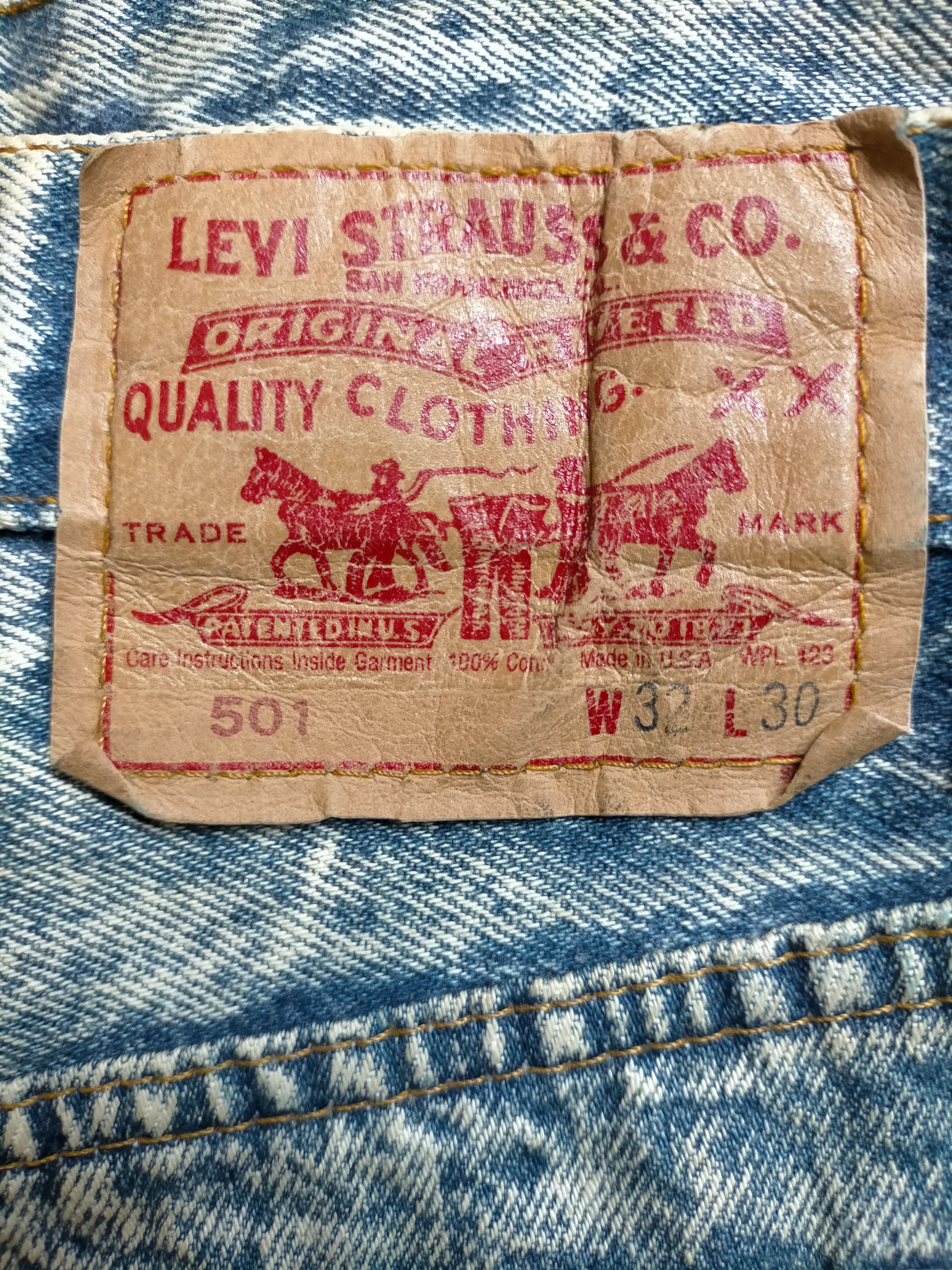 Levi's Vintage Clothing Vintage 80s Levis 501 Acid wash Jeans Size US 31 - 11 Thumbnail
