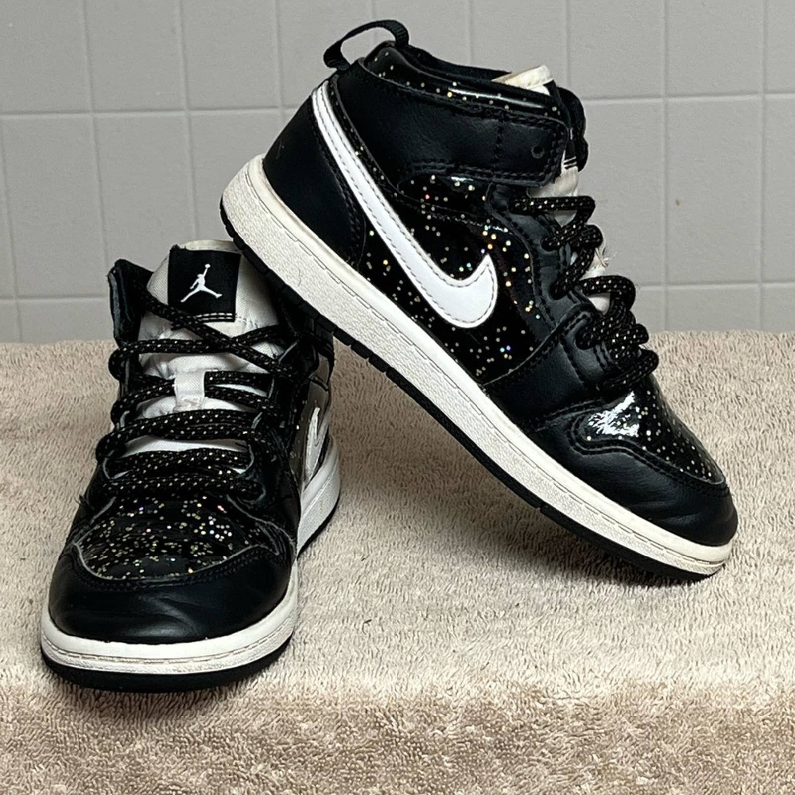 Jordan 1 Mid SE GS ‘Black Glitter’ sneakers buy