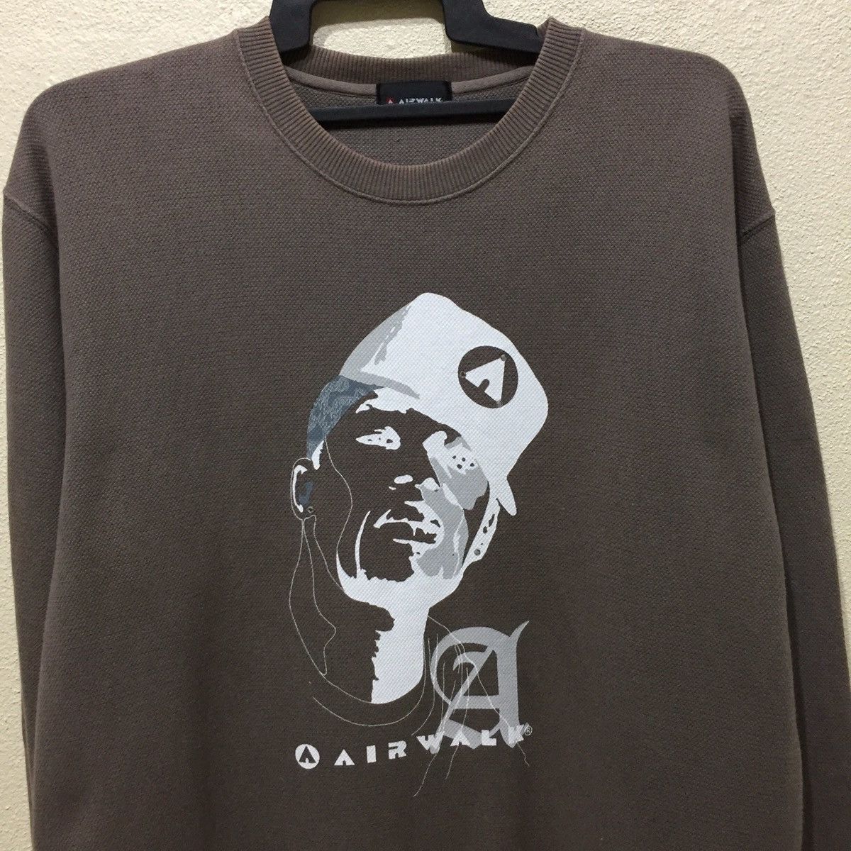 Airwalk × Vintage AIRWALK Sweatshirt spellout Big Logo size XL fits XXL Size US XXL / EU 58 / 5 - 5 Thumbnail