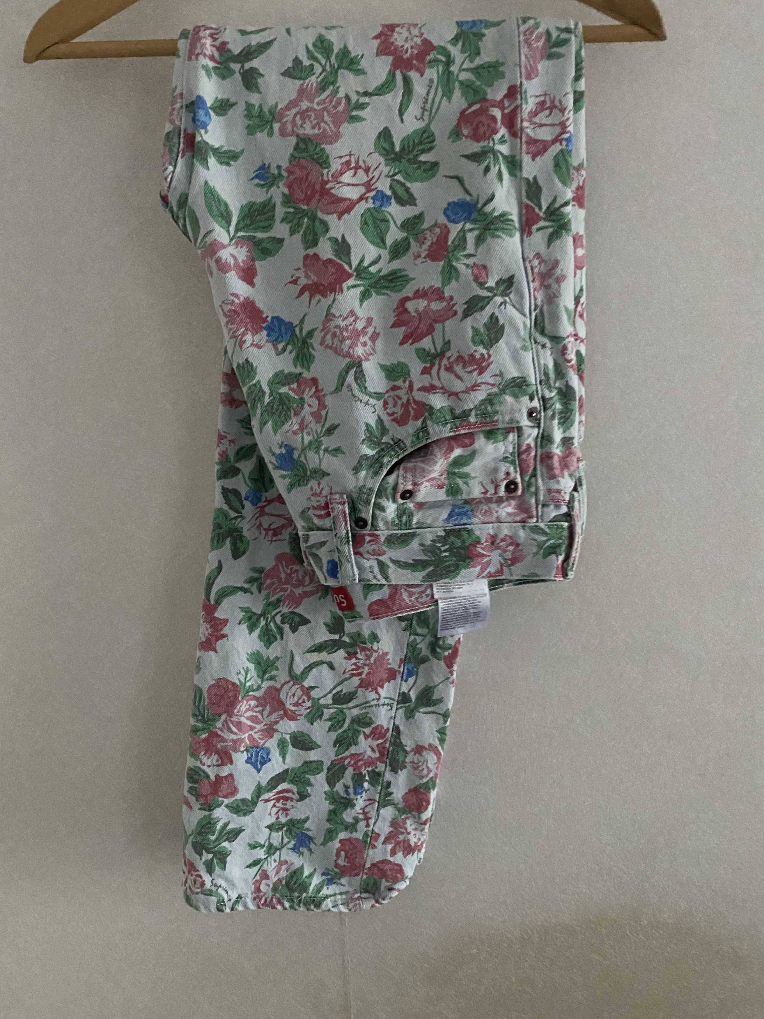 Levi's × Supreme SS 2016 Supreme x Levis Roses Trucker Jacket + Pants Size US L / EU 52-54 / 3 - 6 Thumbnail