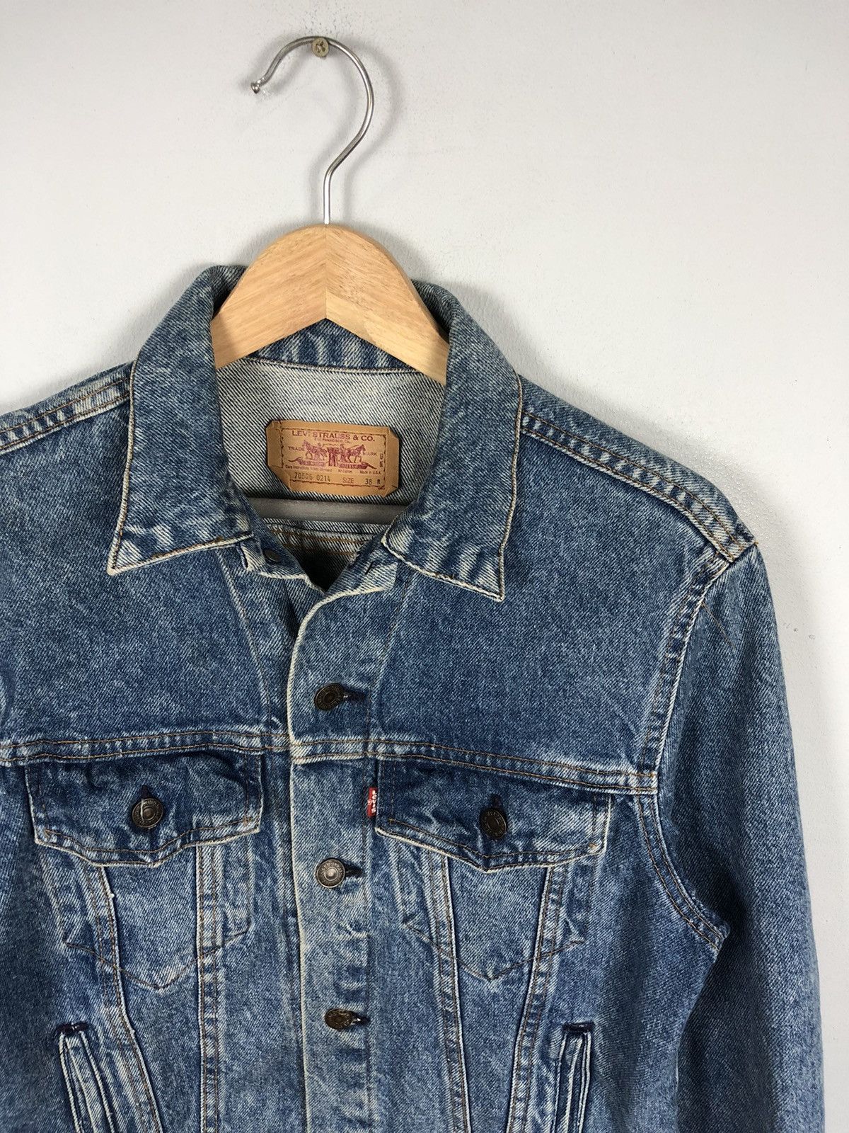 Levi's × Vintage Vintage 90a Levis Denim Trucker Jacket Size S / US 4 / IT 40 - 2 Thumbnail