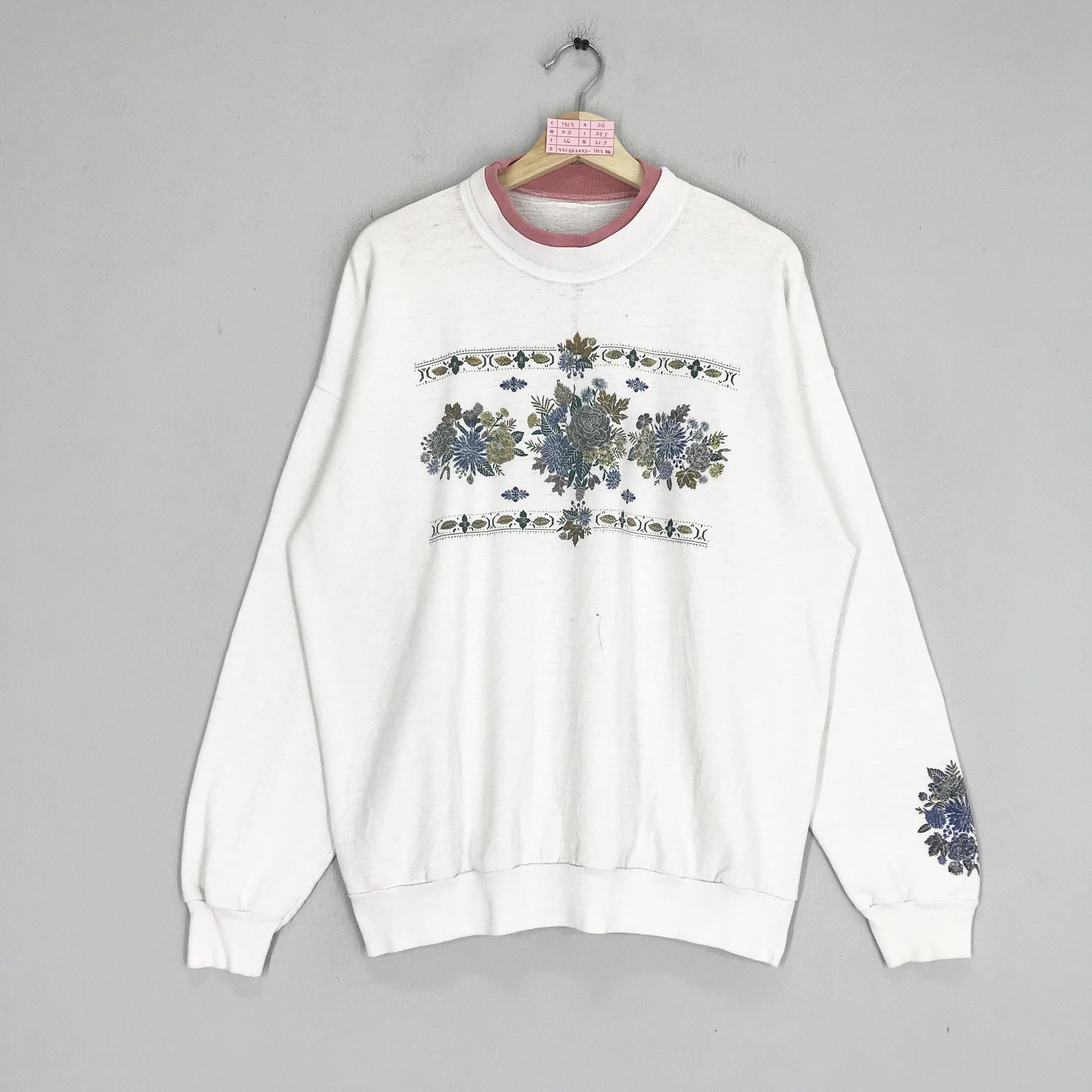 image of Arts Science x Northern Reflections Vintage 90's Floral Graphic Sun Flower Pop Art Jumper in White 