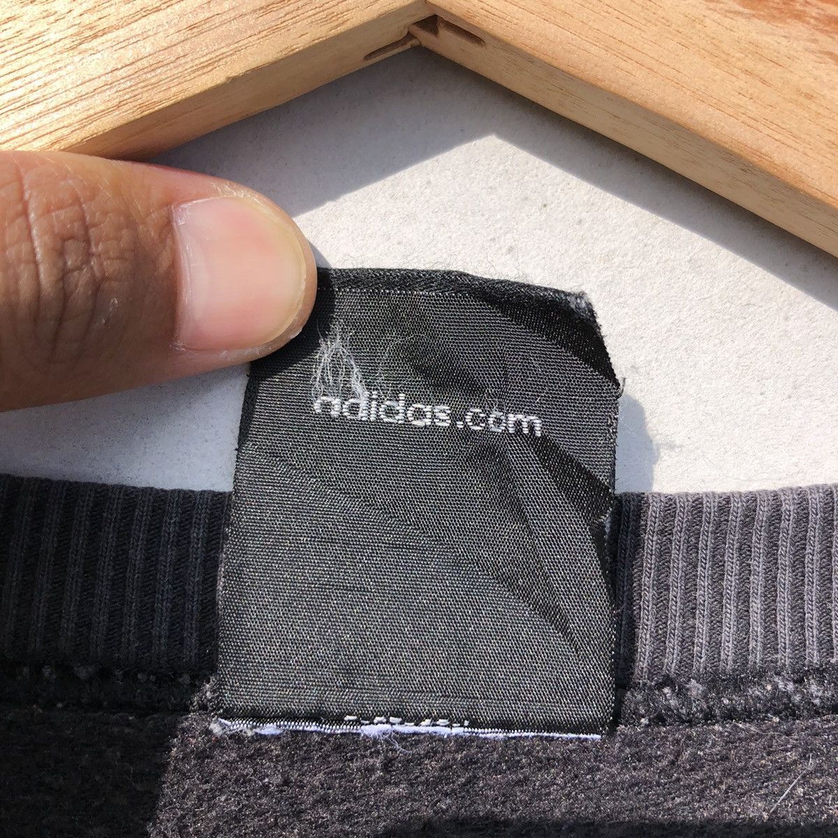 Vintage 🔥Accept Binding Offer🔥 Adidas Sweatshirt Size US L / EU 52-54 / 3 - 7 Thumbnail