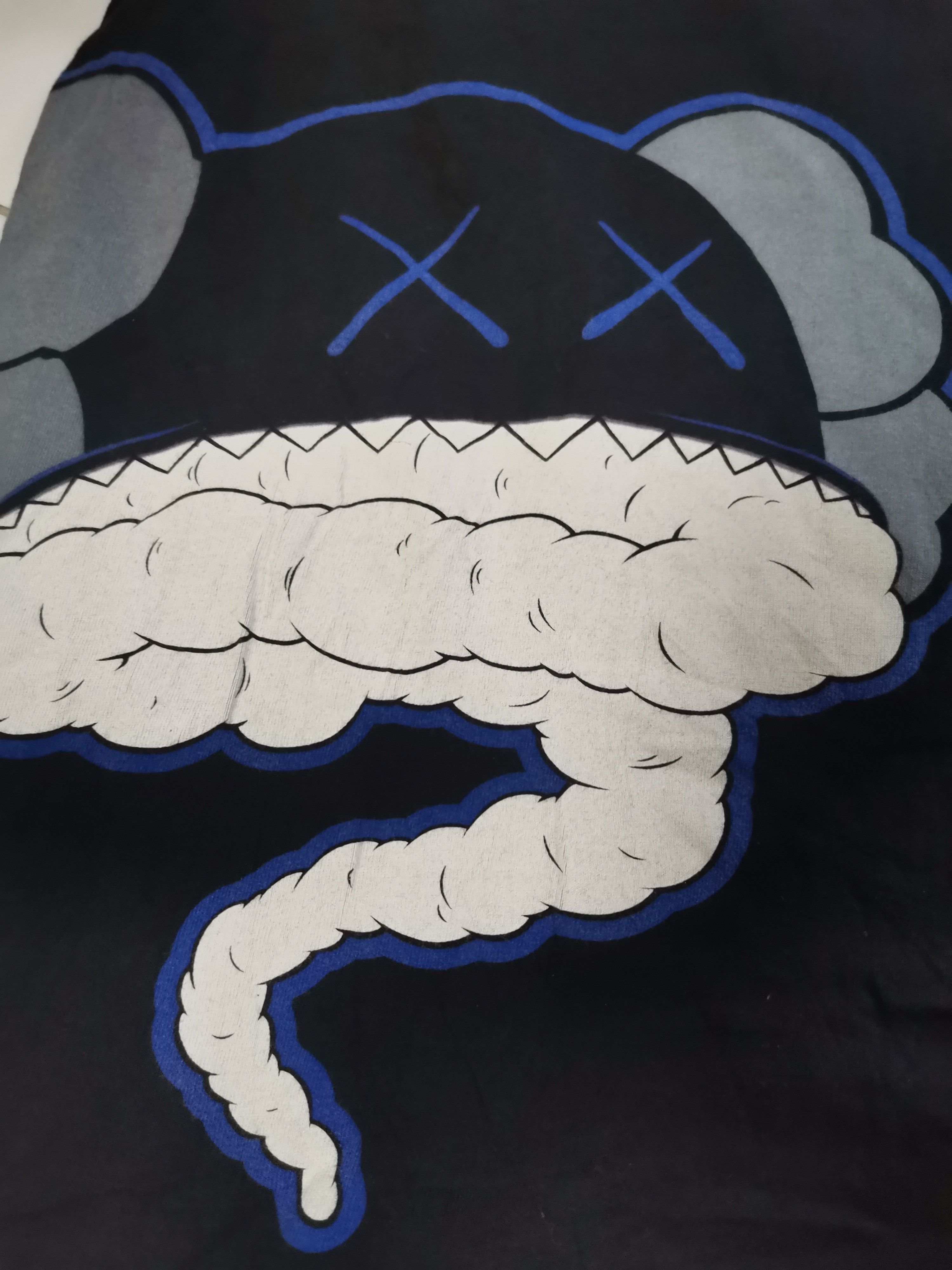 Kaws 💥RARE💥Kaws Genie Design Size US L / EU 52-54 / 3 - 4 Thumbnail