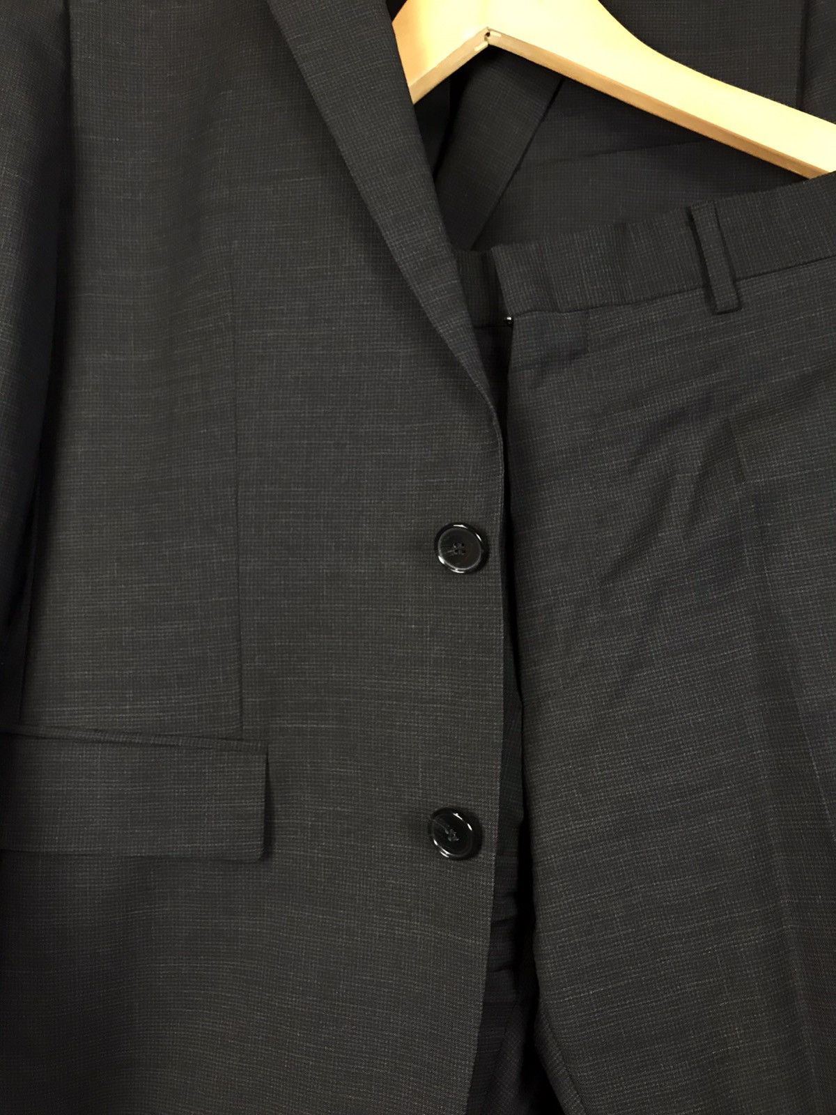 Hugo Boss Hugo Boss luxury costume Size 38L - 2 Thumbnail