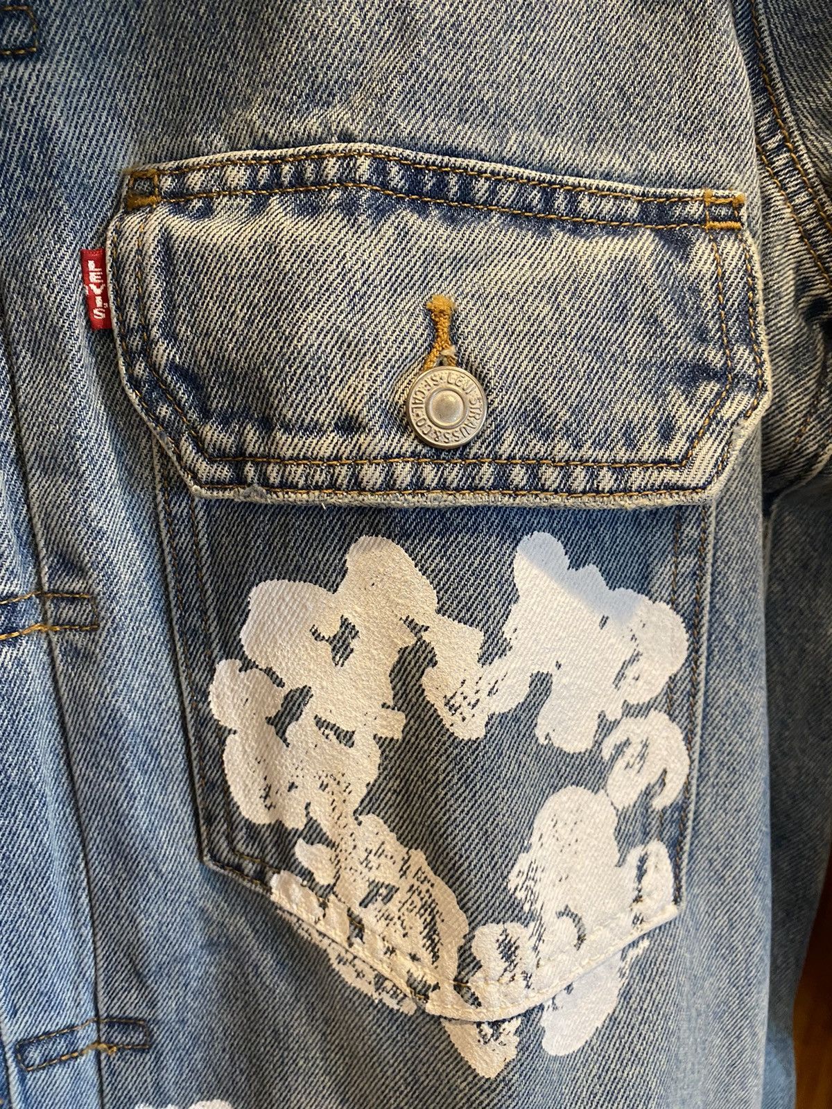 DENIM TEARS × Levi's Levi's Denim Tears Type 2 Wreath Light Wash Jacket Size US XL / EU 56 / 4 - 6 Thumbnail