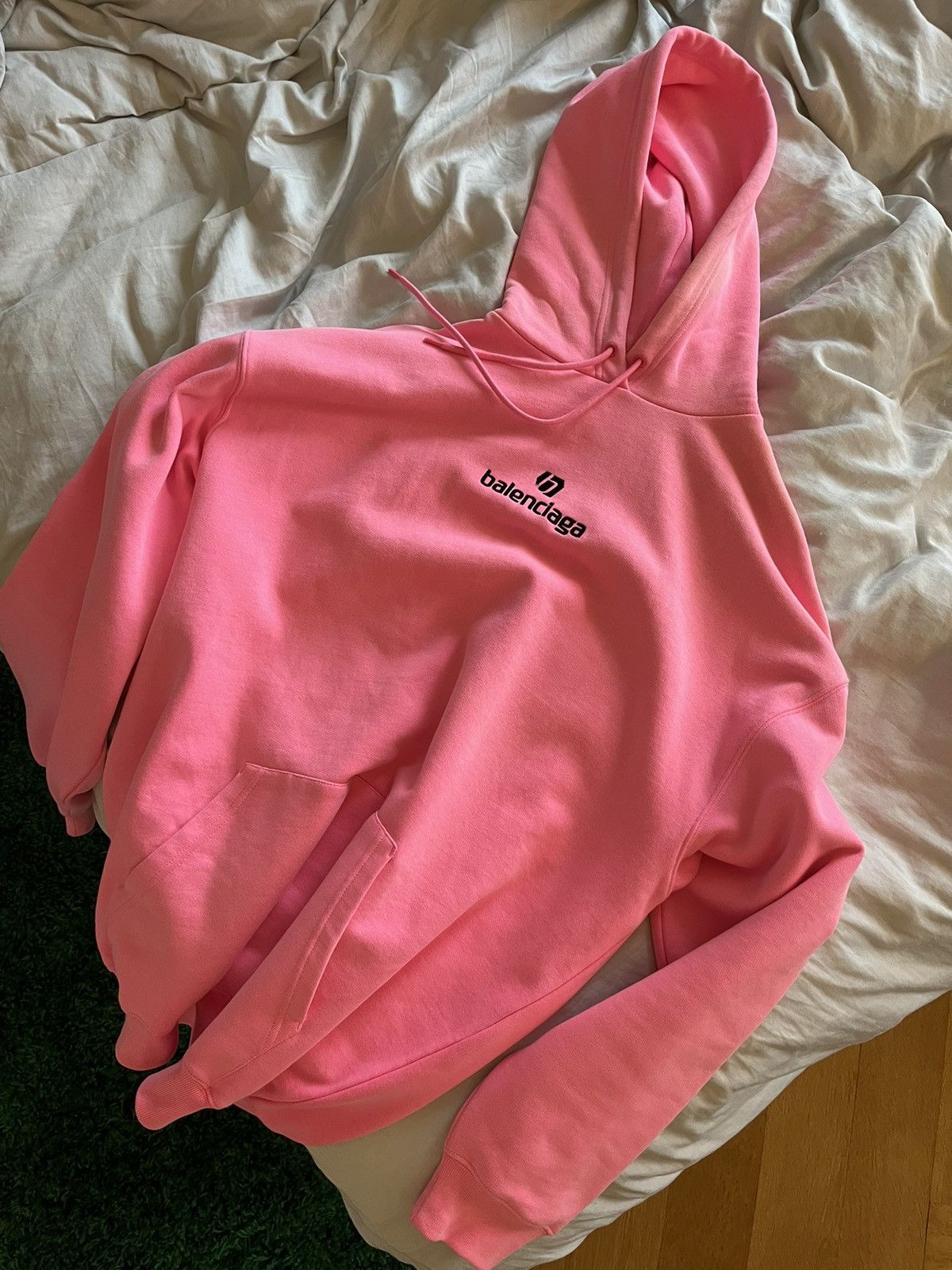 Balenciaga sponsor hoodie