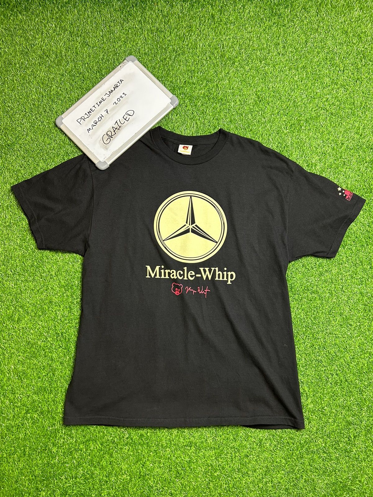 Vintage 2004 Kanye West “Miracle Whip” Tee Size US XXL / EU 58 / 5 - 7 Thumbnail