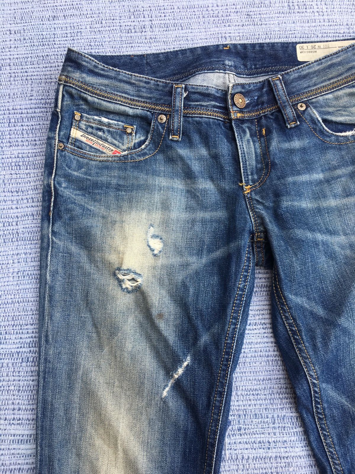 Diesel lowky jeans w26 Size US 26 / EU 42 - 3 Thumbnail