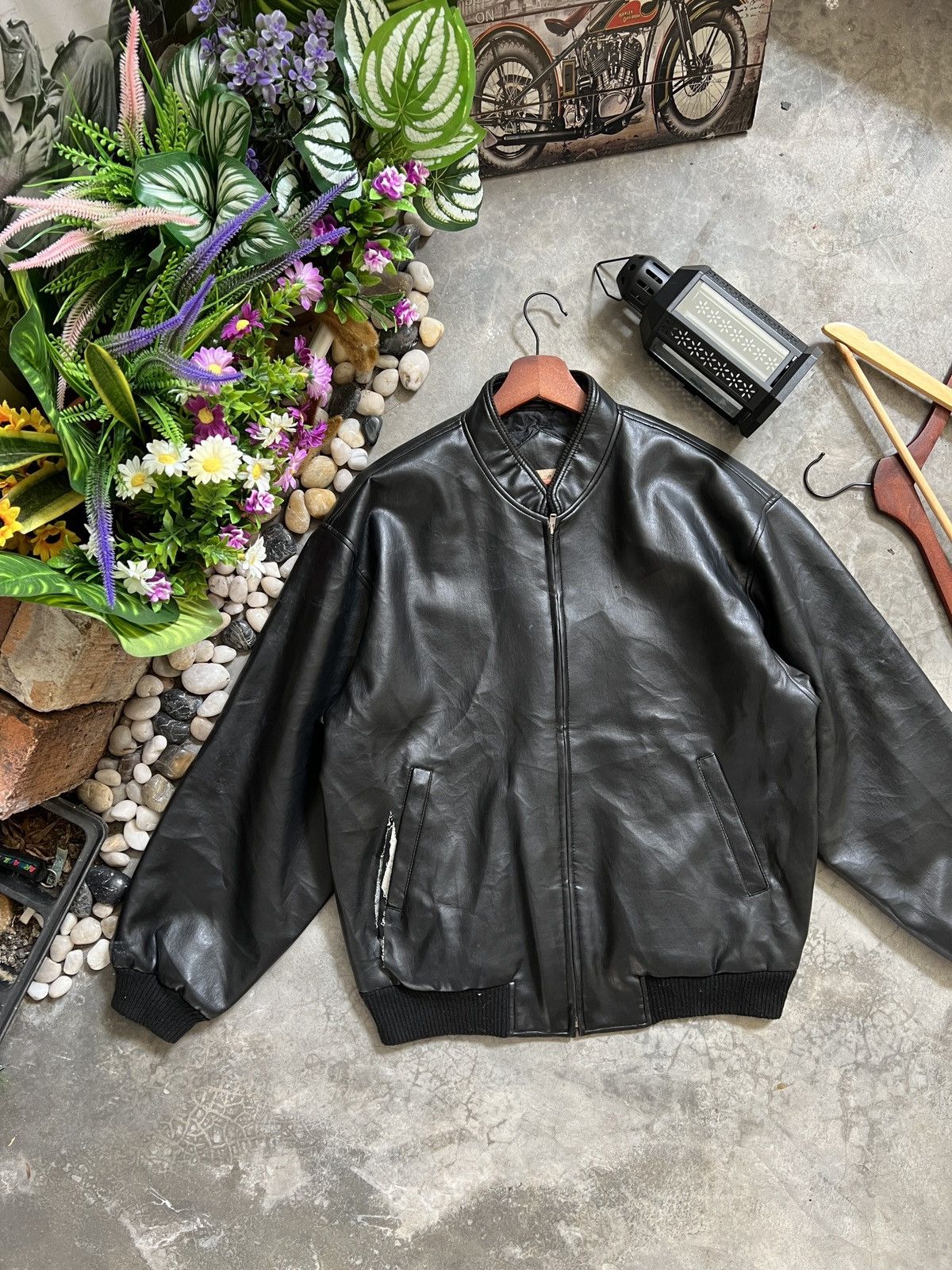 Vintage Vintage 🏴‍☠️ Japanese Fully Leather Bomber Style Jacket Size US L / EU 52-54 / 3 - 15 Thumbnail