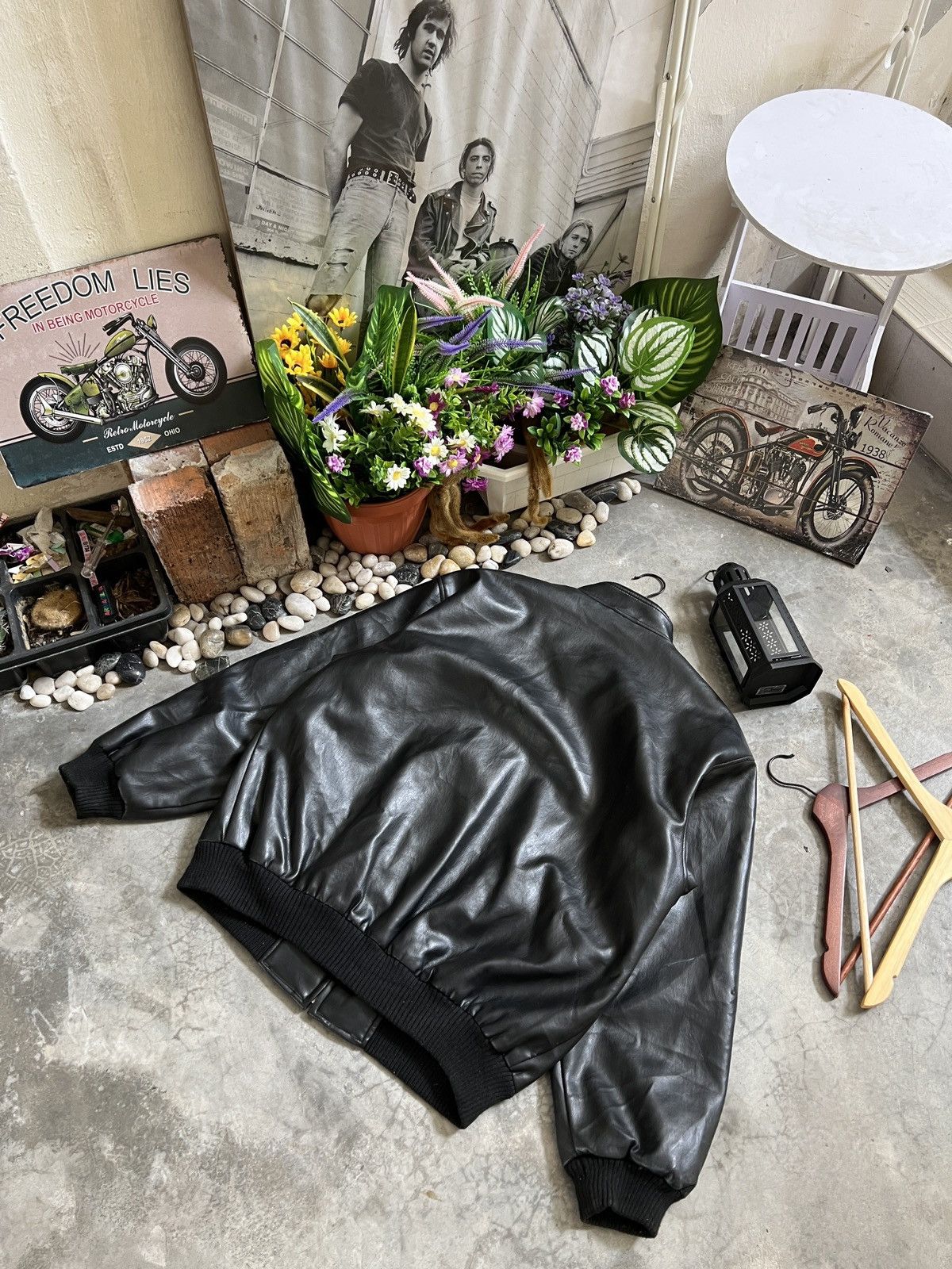 Vintage Vintage 🏴‍☠️ Japanese Fully Leather Bomber Style Jacket Size US L / EU 52-54 / 3 - 8 Thumbnail