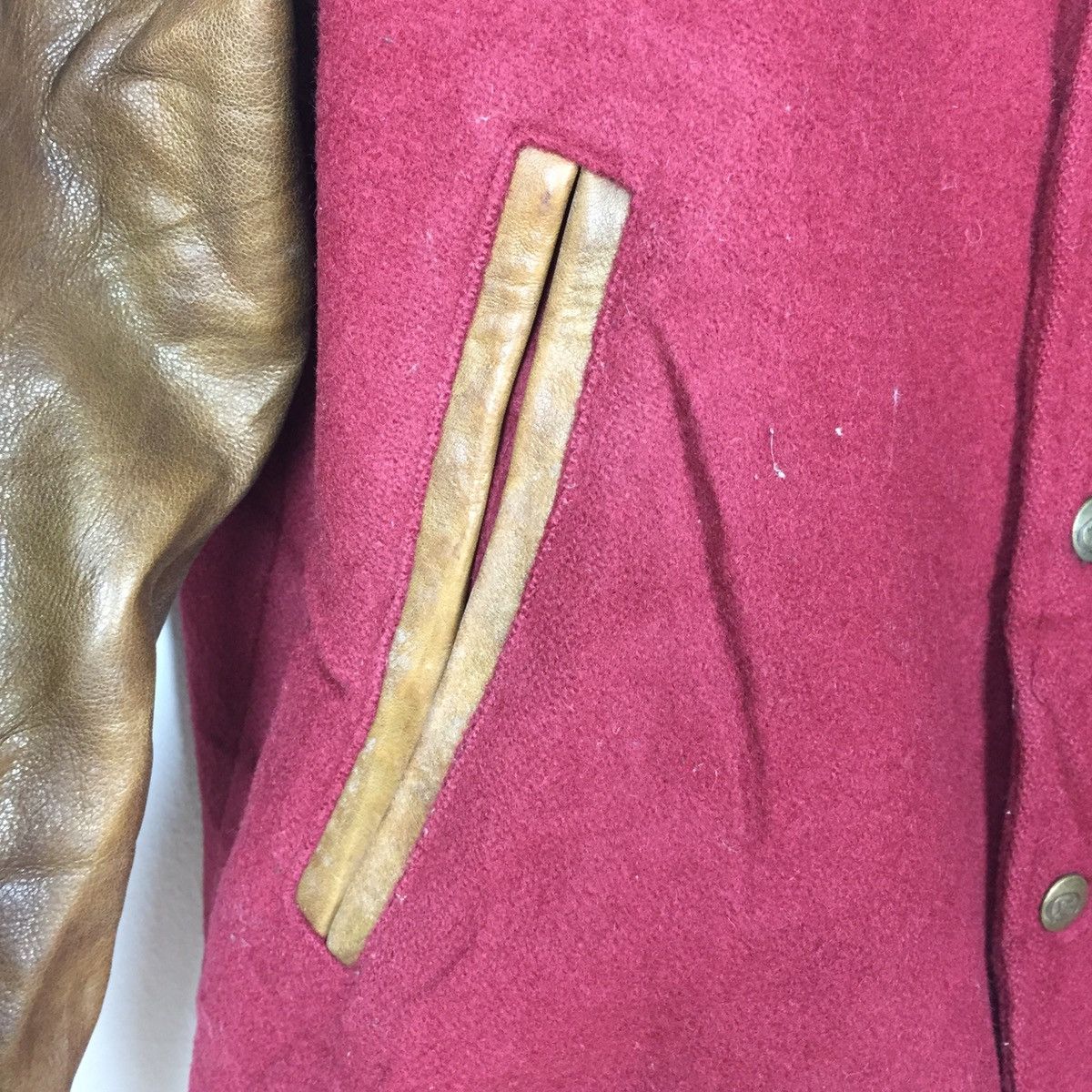 Genuine Leather Vintage O’neill Santa Cruz California Leather Varsity jacket Size US M / EU 48-50 / 2 - 14 Thumbnail