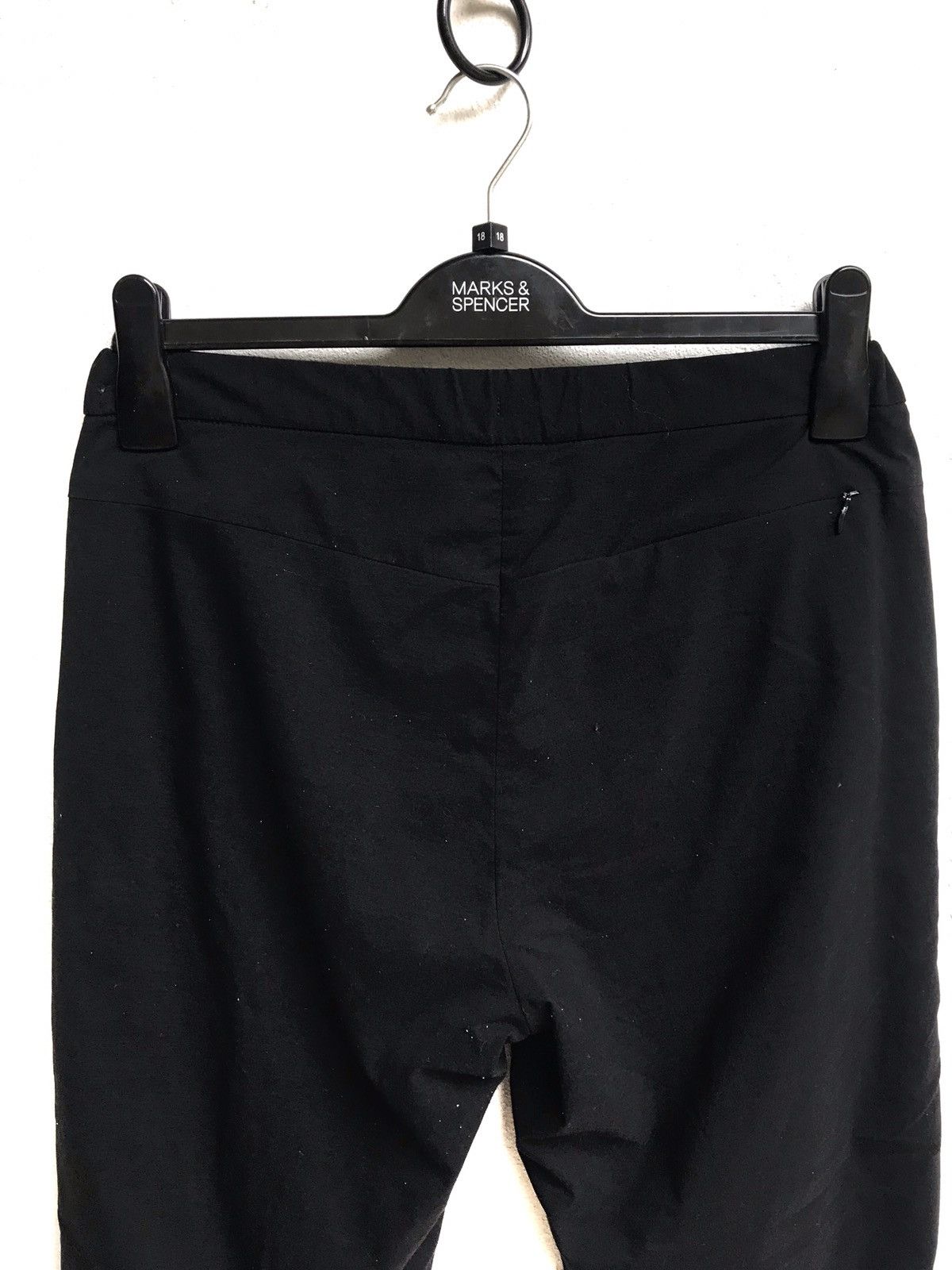 Japanese Brand × Uniqlo × Vintage 🔥Uniqlo Black Track Pants Size US 28 / EU 44 - 4 Thumbnail