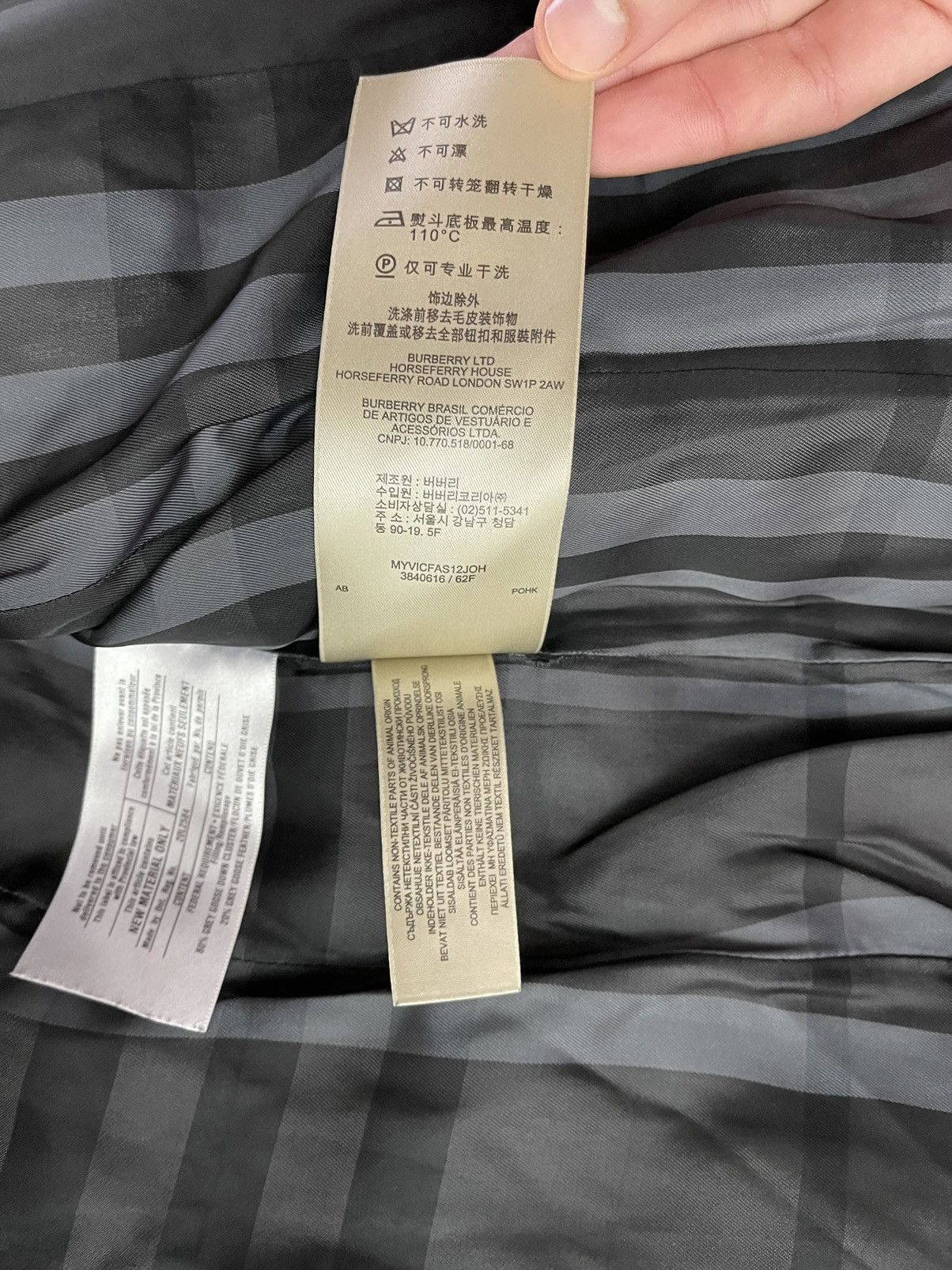 Burberry × Designer Burberry puffer coat with real fur Size M / US 6-8 / IT 42-44 - 11 Thumbnail