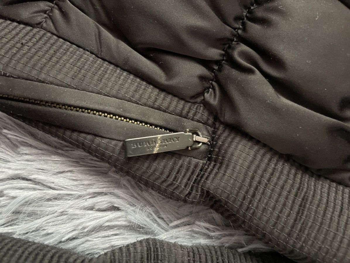 Burberry × Designer Burberry puffer coat with real fur Size M / US 6-8 / IT 42-44 - 14 Thumbnail