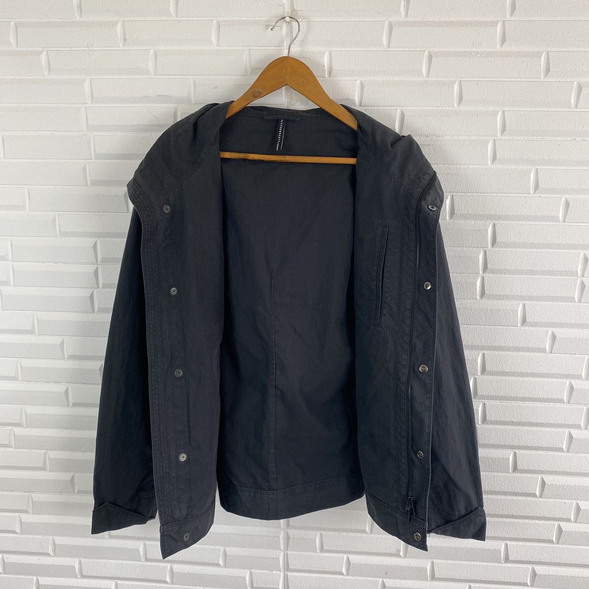 Neil Barrett NEIL BARRRETT MILITARY STYLE BLACK HOODIE JACKET Size US S / EU 44-46 / 1 - 12 Thumbnail