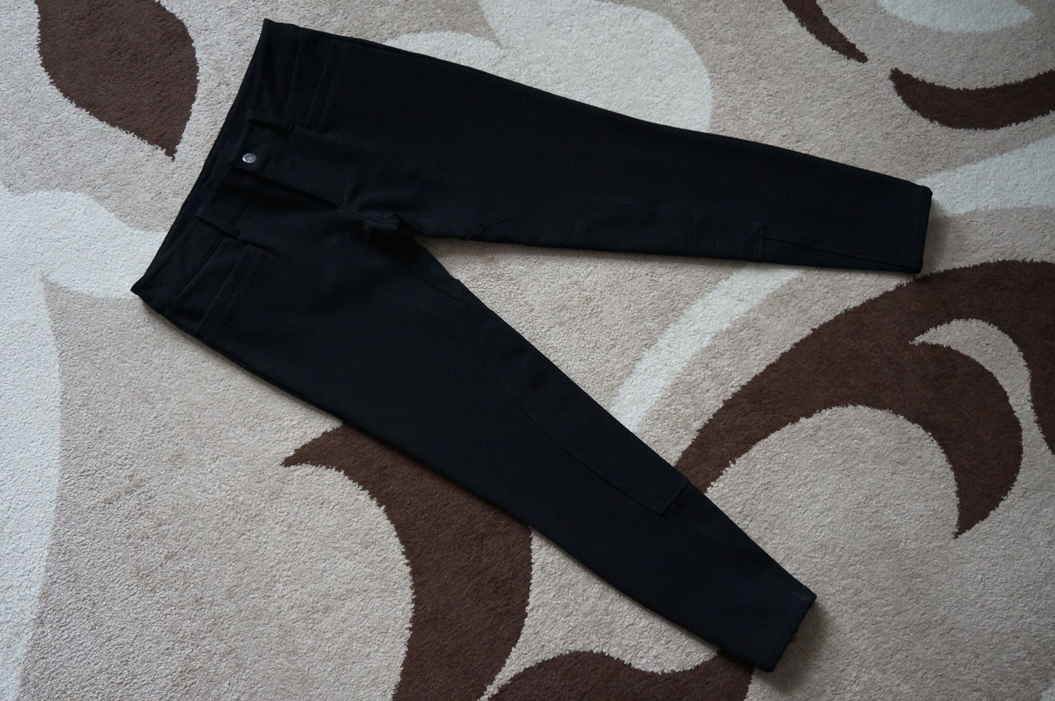 PRADA black pants. Size 42IT