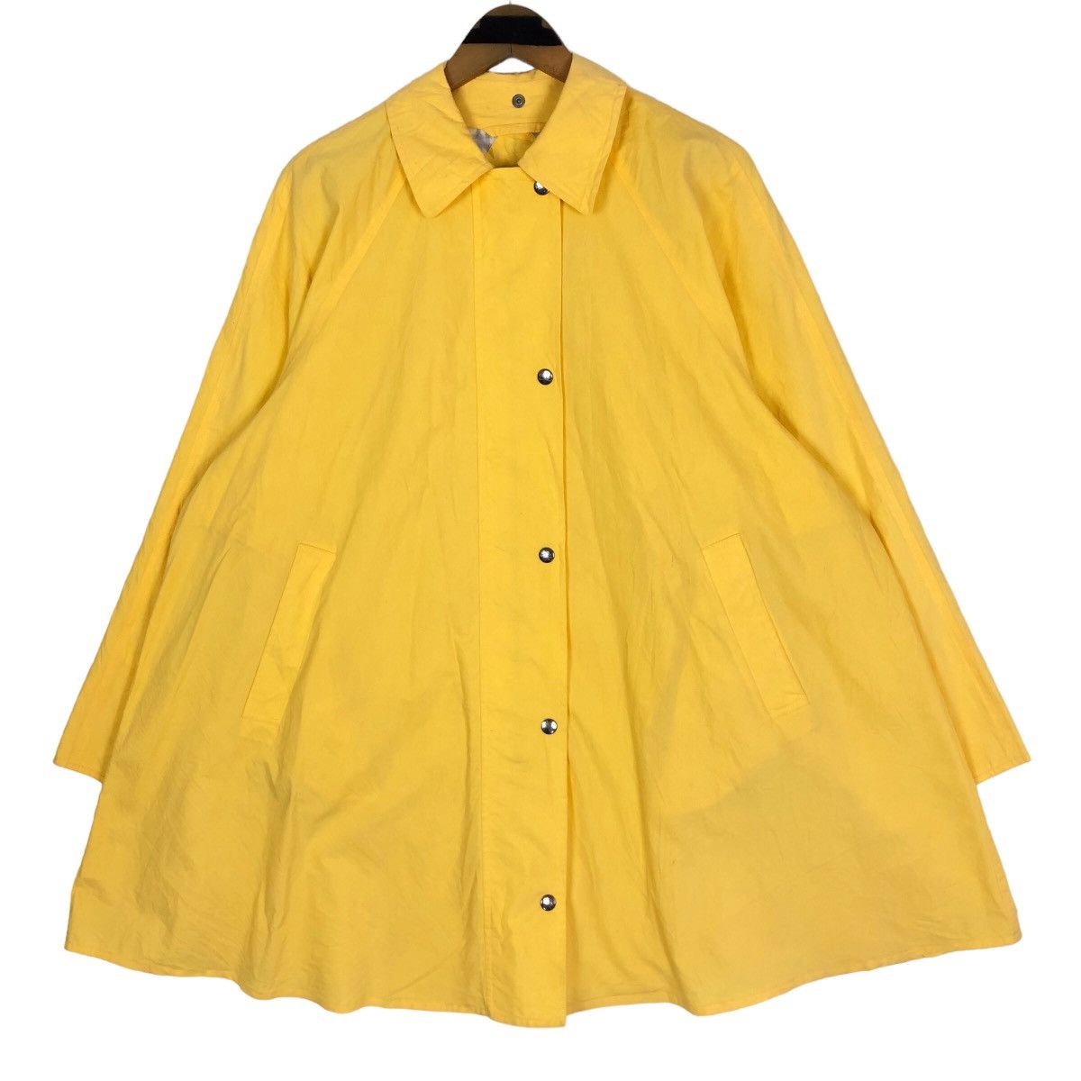 Burberry Vintage Burberrys Maruzen Tokyo Oversized Car Coat Size L / US 10 / IT 46 - 1 Thumbnail