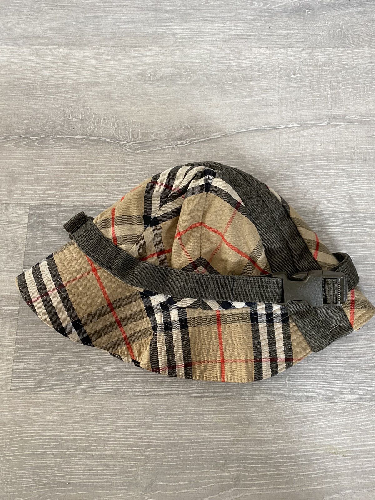 Burberry × Vintage Burberry Vintage bucket hat Nova Check Burberrys Size ONE SIZE - 3 Thumbnail