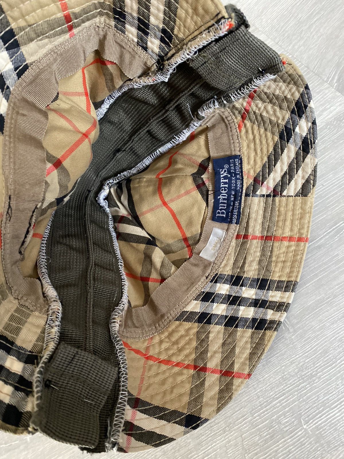 Burberry × Vintage Burberry Vintage bucket hat Nova Check Burberrys Size ONE SIZE - 6 Thumbnail