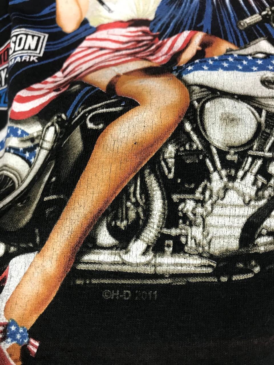 Harley Davidson × Vintage Harley Davidson 2011 made in USA girl rock vintage tee Size US L / EU 52-54 / 3 - 5 Thumbnail