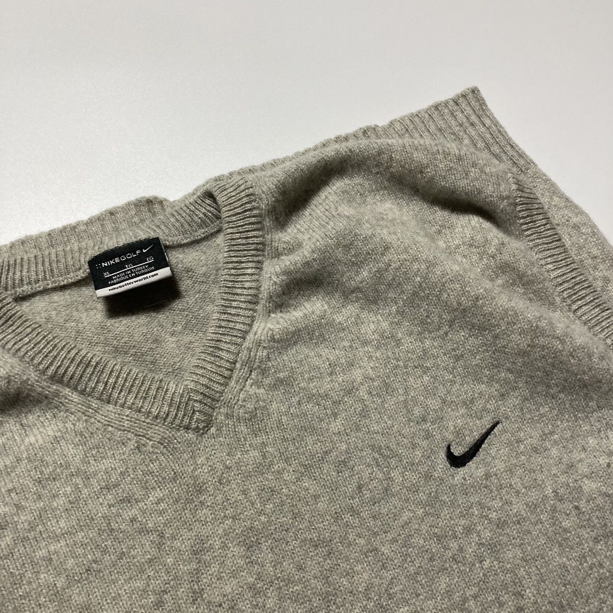 Nike vintage y2k nike golf wool sweater vest Size US XL / EU 56 / 4 - 2 Thumbnail