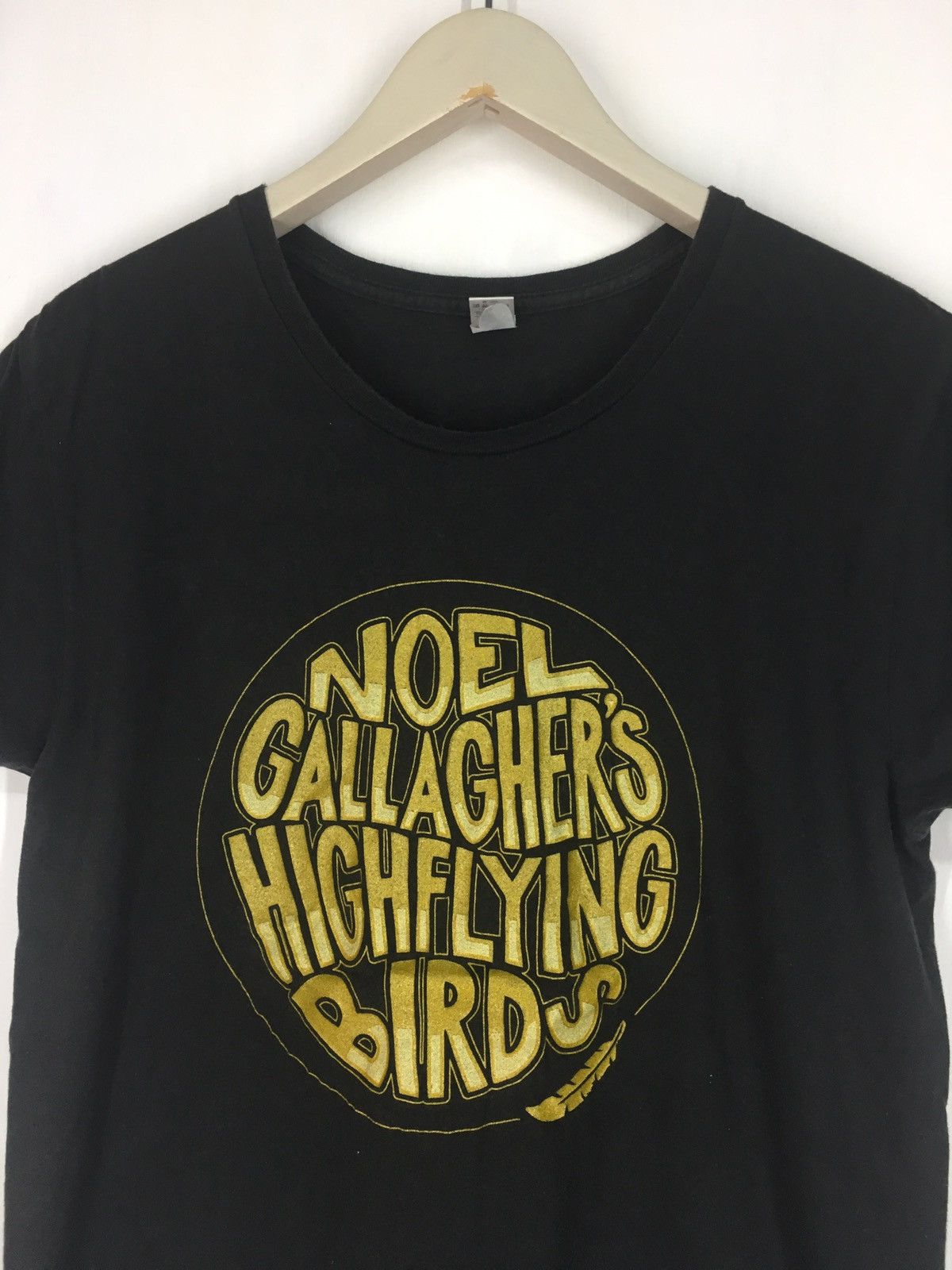 Band Tees Noel Gallagher’s High Flying Birds Japan tour t shirt Size US M / EU 48-50 / 2 - 3 Thumbnail