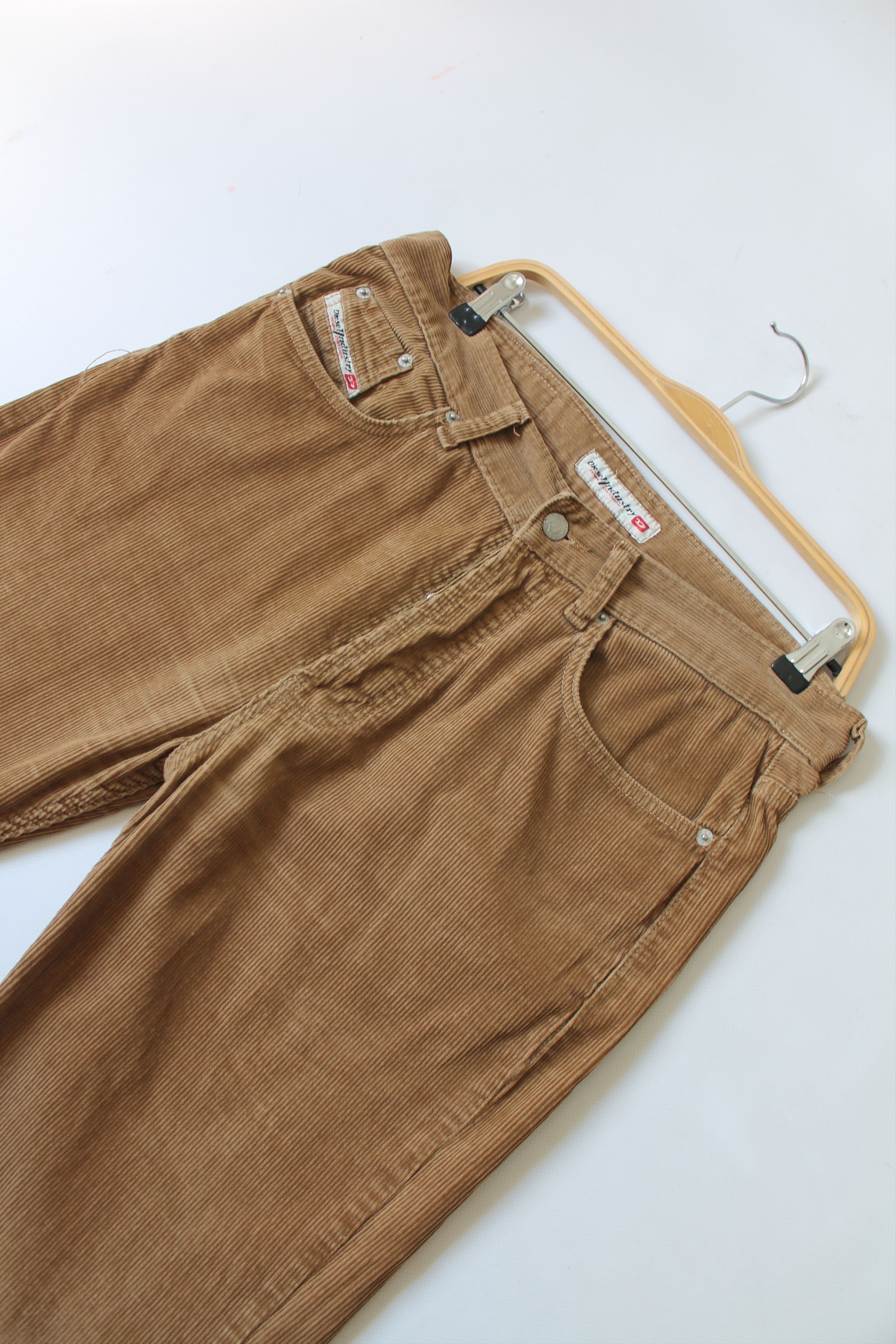 Diesel DIESEL Corduroy Pants Brown distressed Size US 34 / EU 50 - 9 Thumbnail