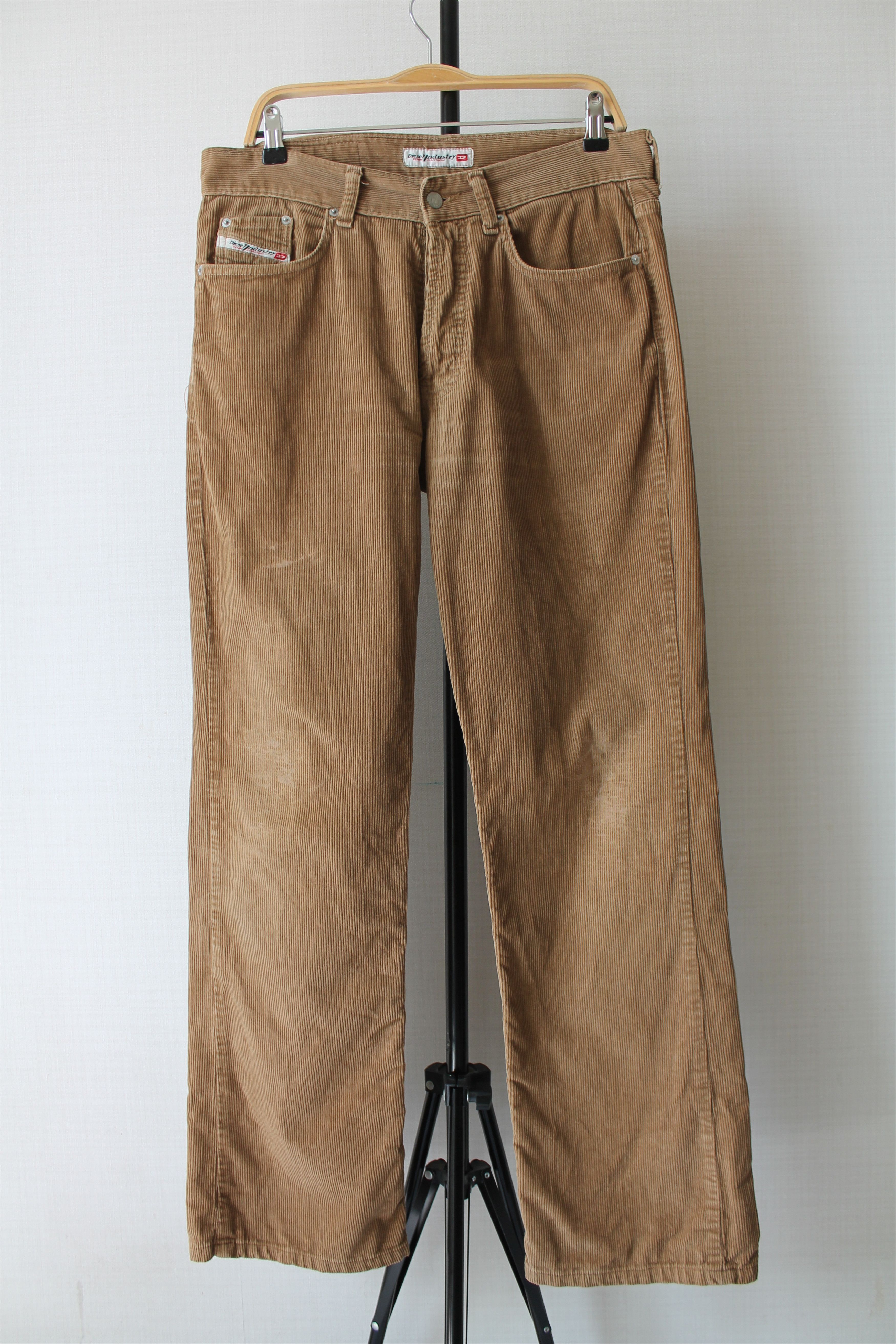 Diesel DIESEL Corduroy Pants Brown distressed Size US 34 / EU 50 - 1 Thumbnail