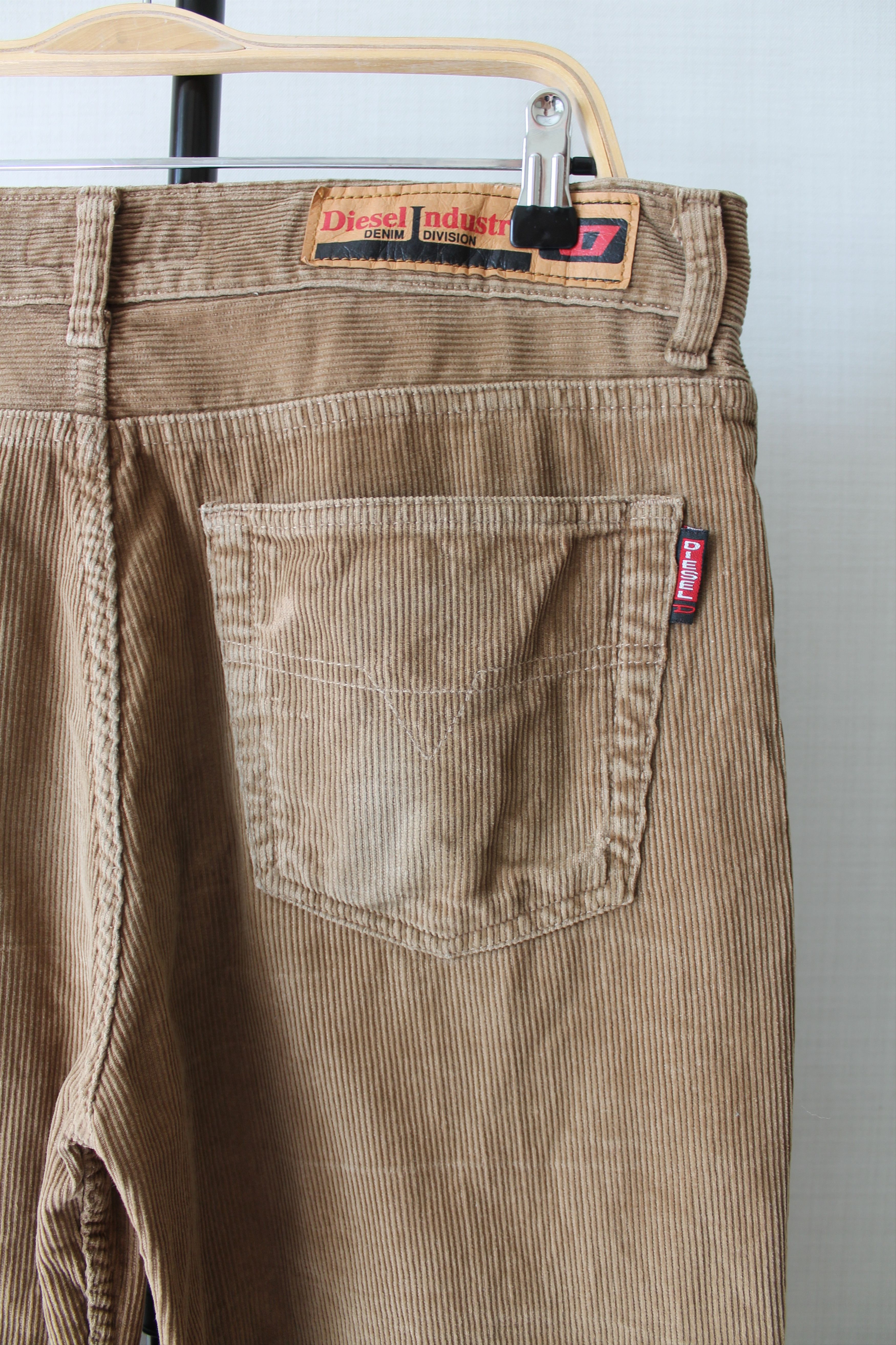 Diesel DIESEL Corduroy Pants Brown distressed Size US 34 / EU 50 - 6 Thumbnail