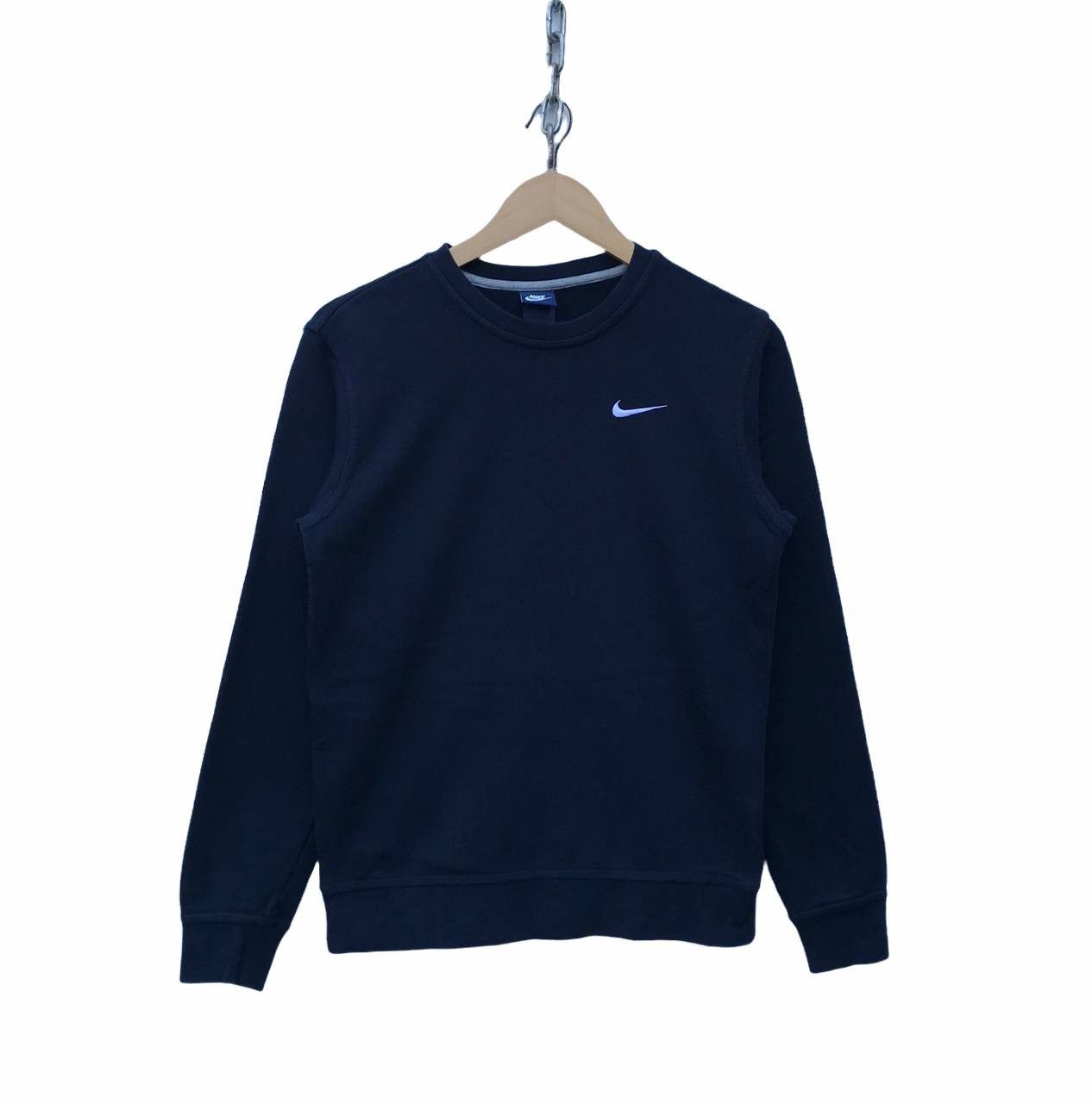image of Nike Swoosh Logo Sweatshirt Streetwear Fashion Sweater in Black, Men's (Size Small)