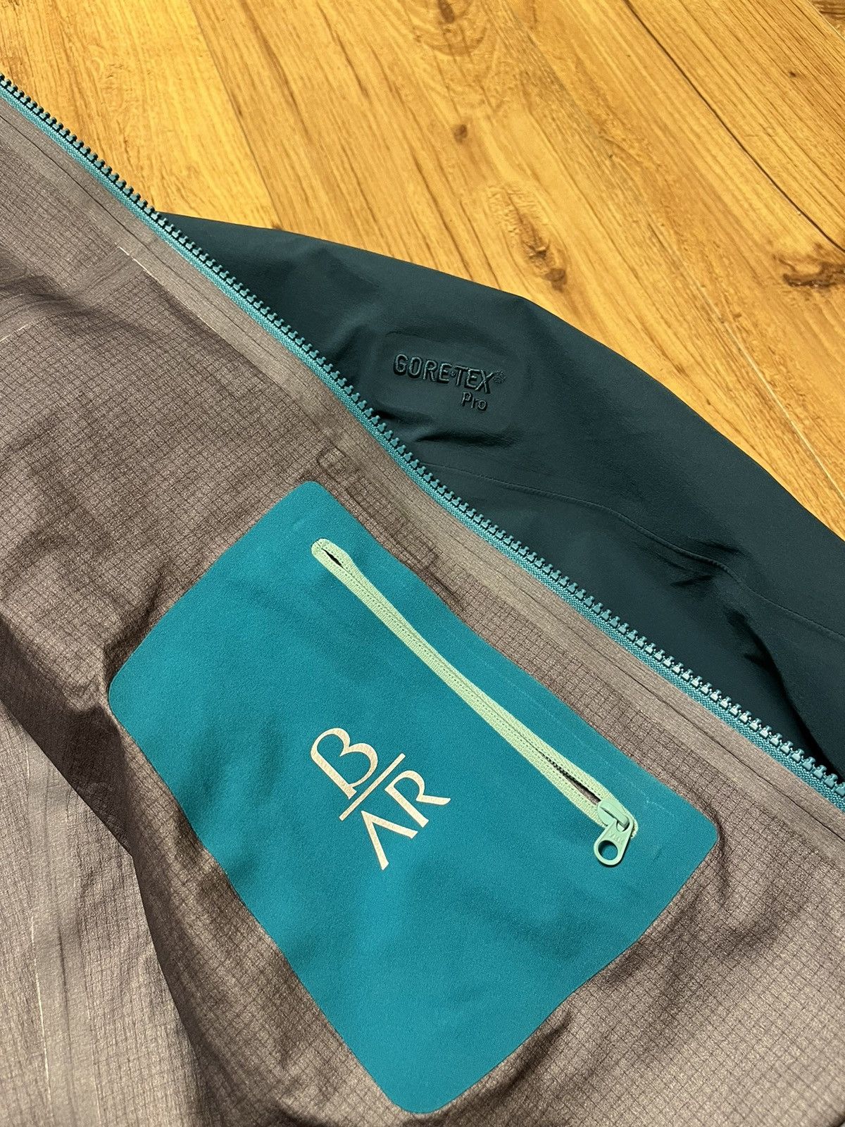 Arc'teryx RARE Arc’teryx Beta AR Gore Tex Jacket Gorpcore y2k Size L / US 10 / IT 46 - 11 Thumbnail