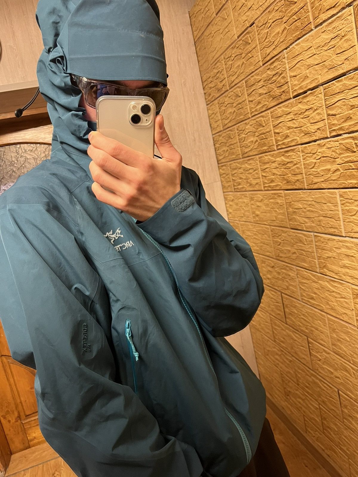 Arc'teryx RARE Arc’teryx Beta AR Gore Tex Jacket Gorpcore y2k Size L / US 10 / IT 46 - 5 Thumbnail